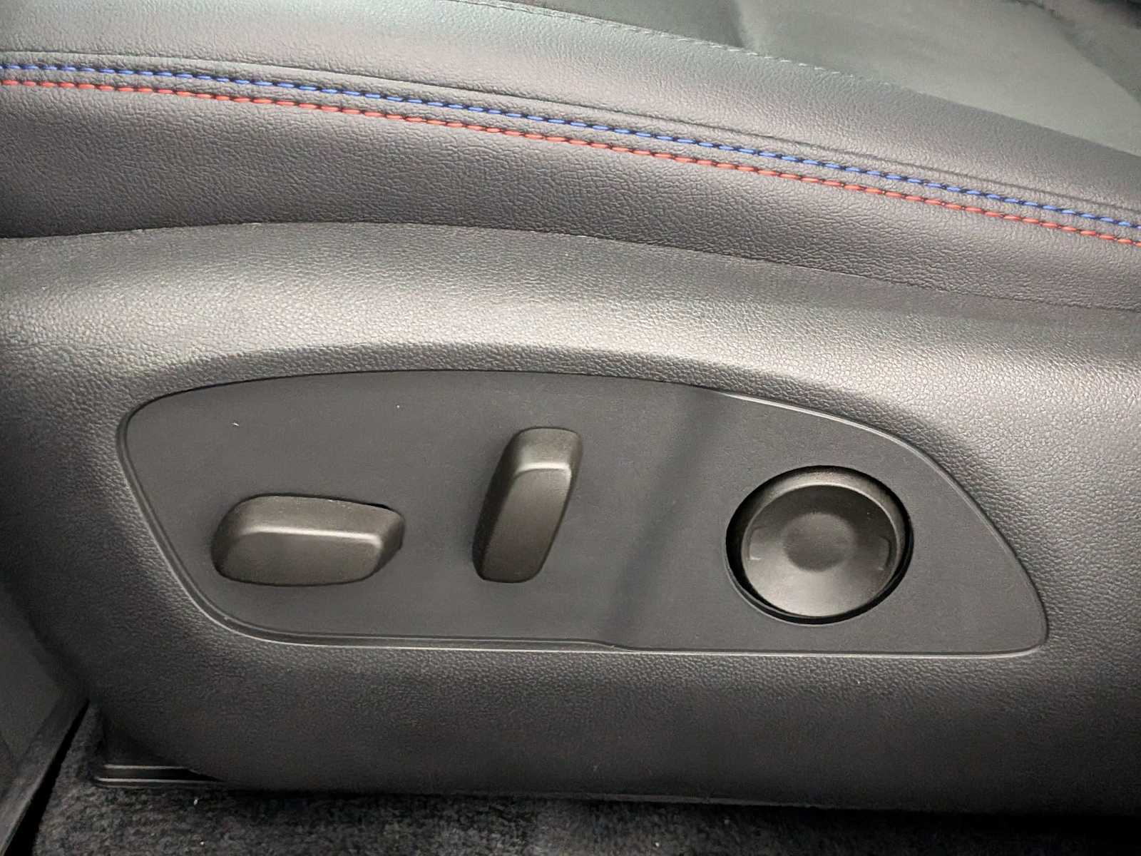 Thumbnail: 2026 Chevrolet Blazer EV - 18