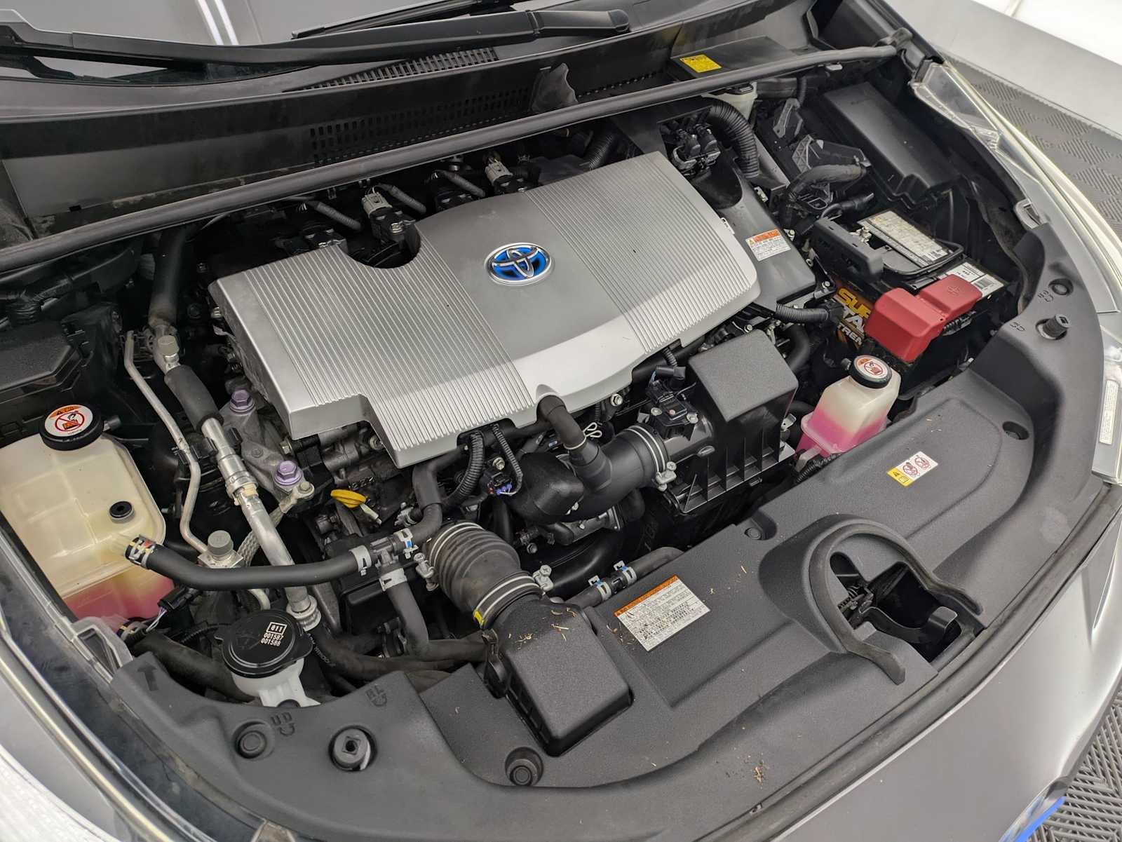 Thumbnail: 2018 Toyota Prius - 15