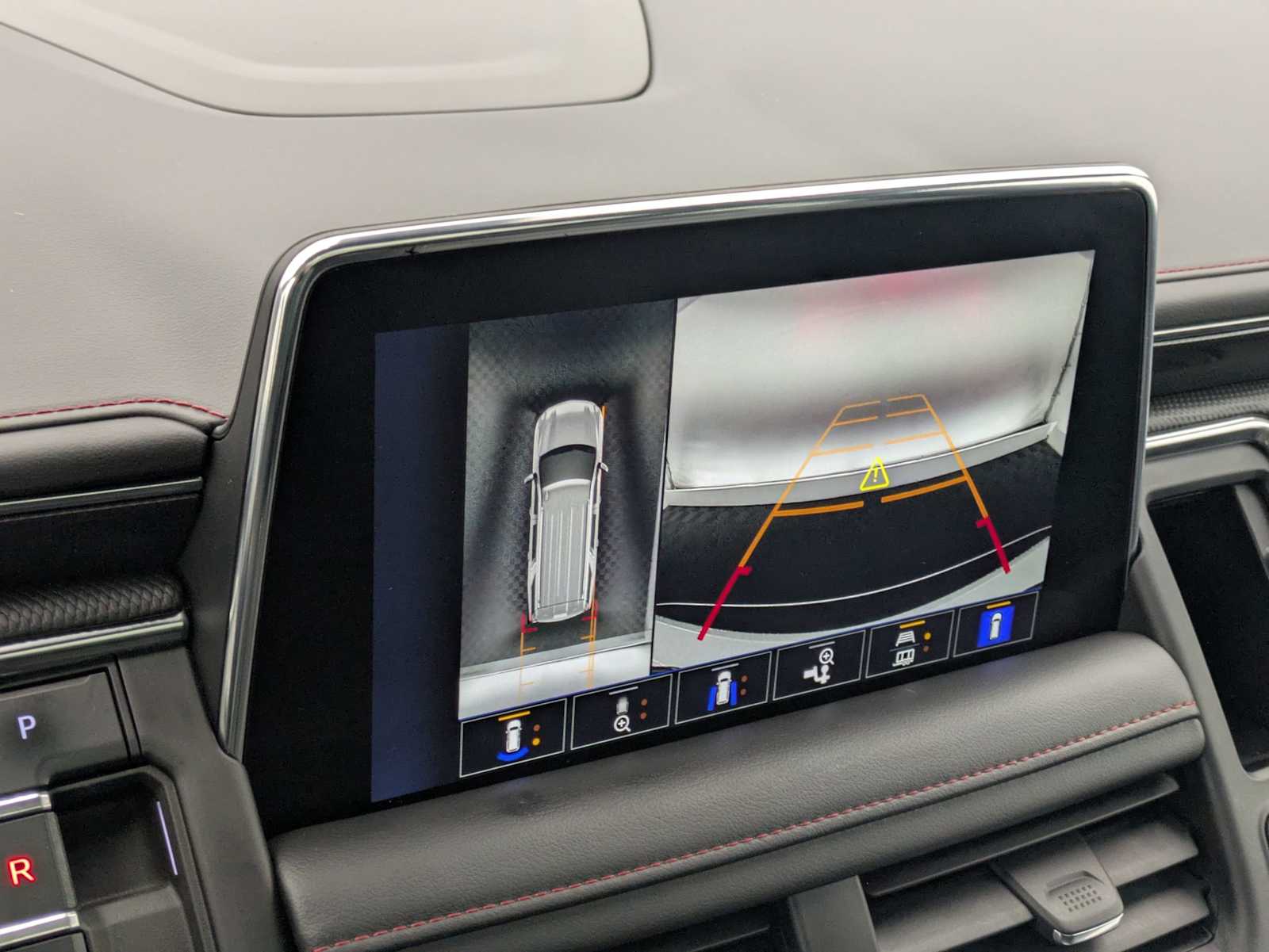 Thumbnail: 2022 Chevrolet Tahoe - 29