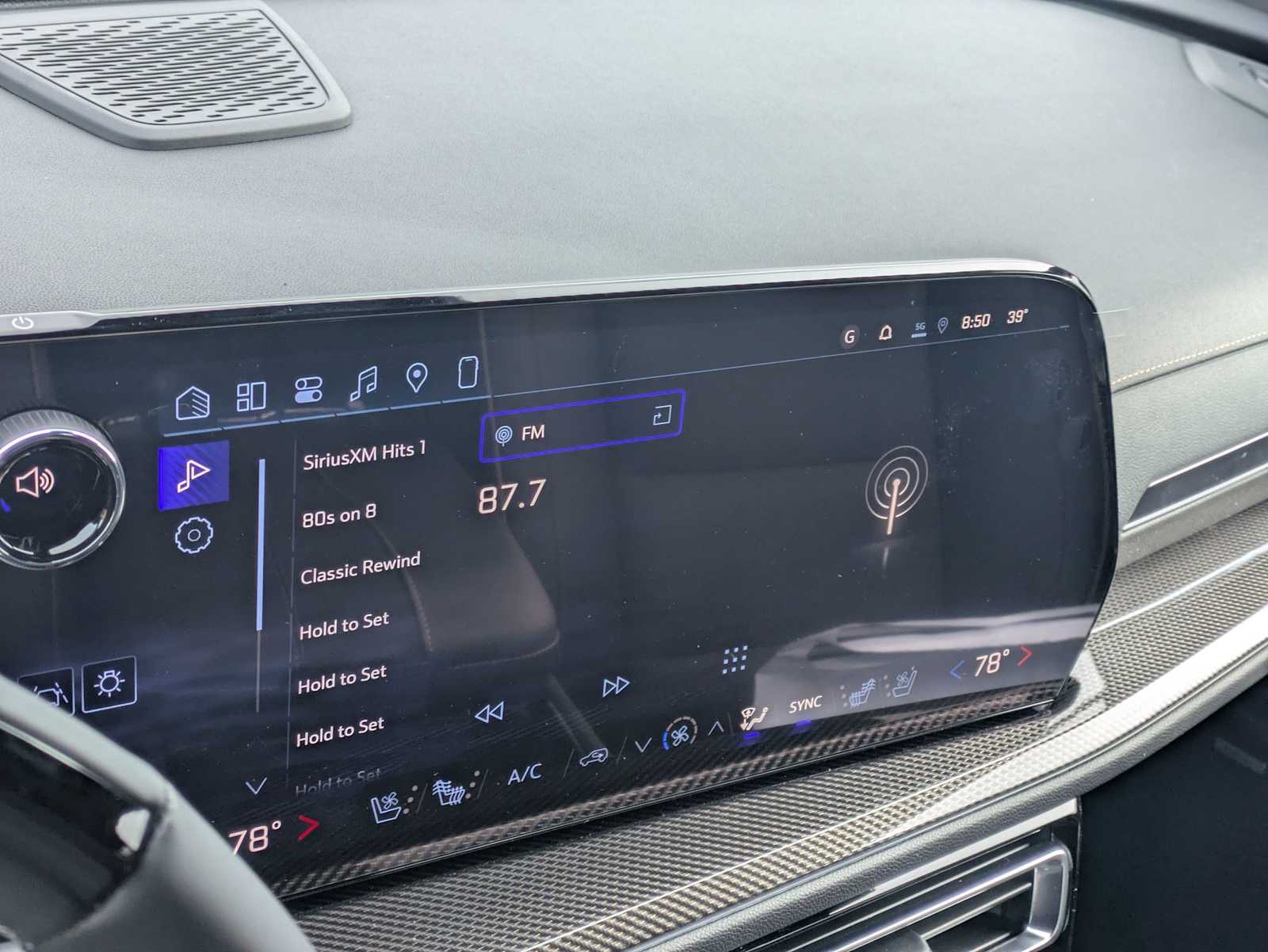 Thumbnail: 2026 Chevrolet Traverse - 28