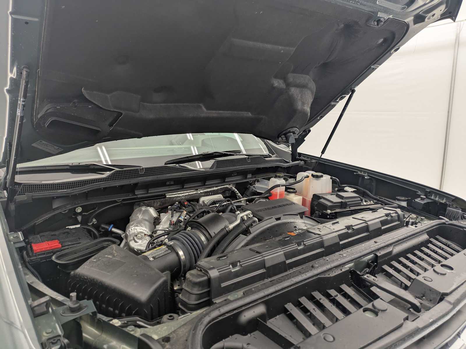 Thumbnail: 2025 Chevrolet Silverado 2500 - 16