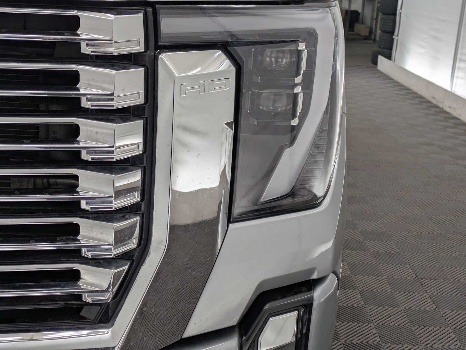 Thumbnail: 2025 GMC Sierra 2500 - 10