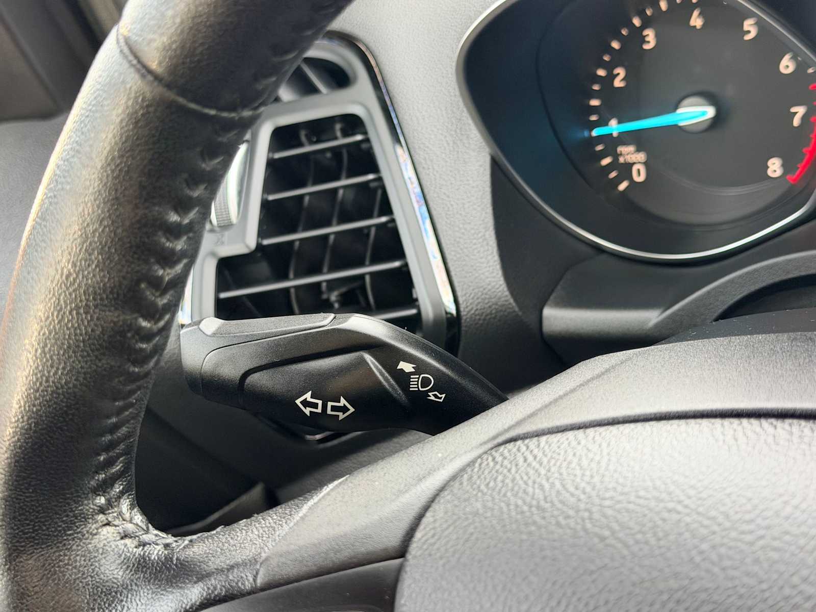 Thumbnail: 2018 Ford Escape - 28