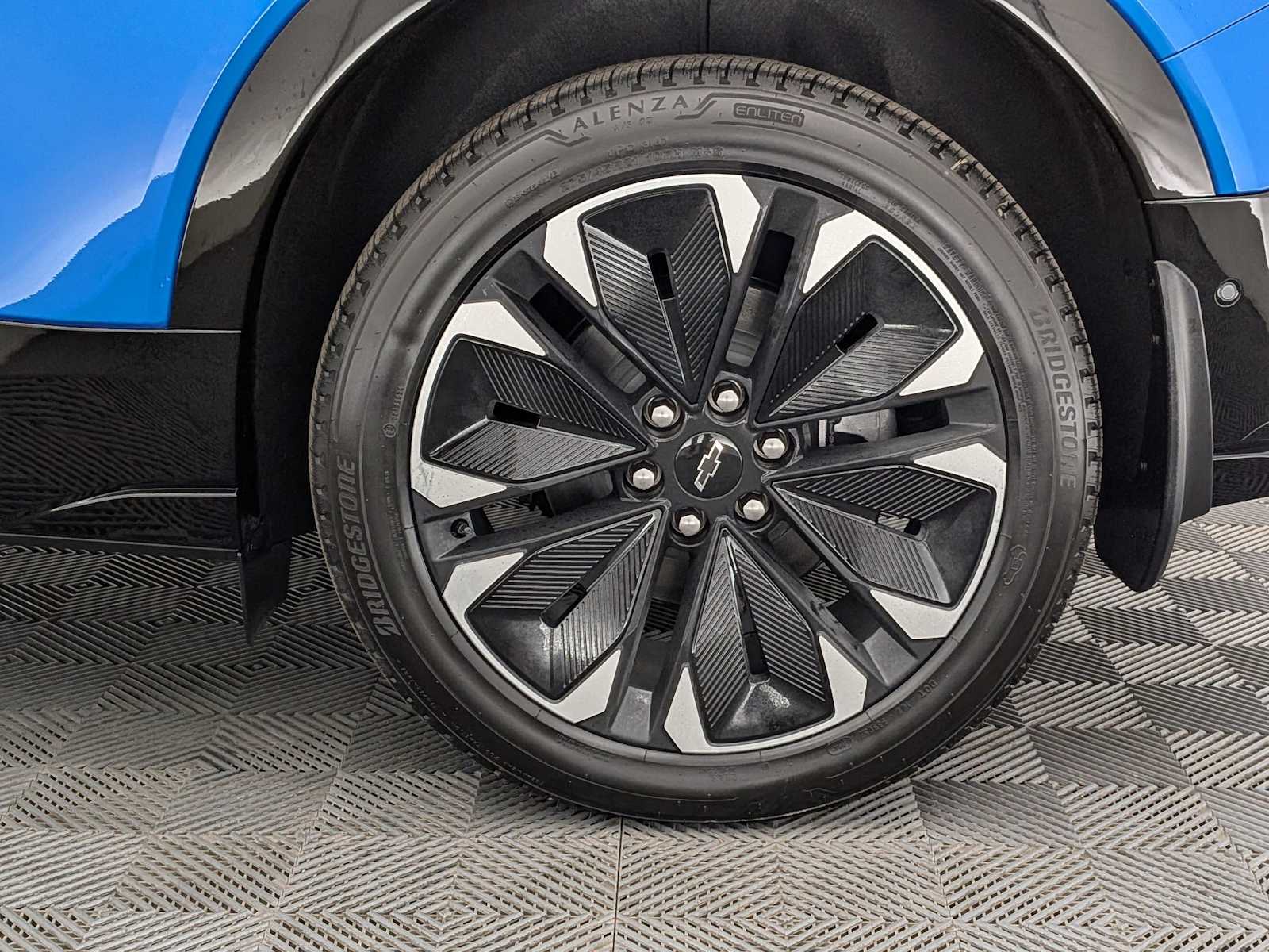 Thumbnail: 2026 Chevrolet Blazer EV - 14