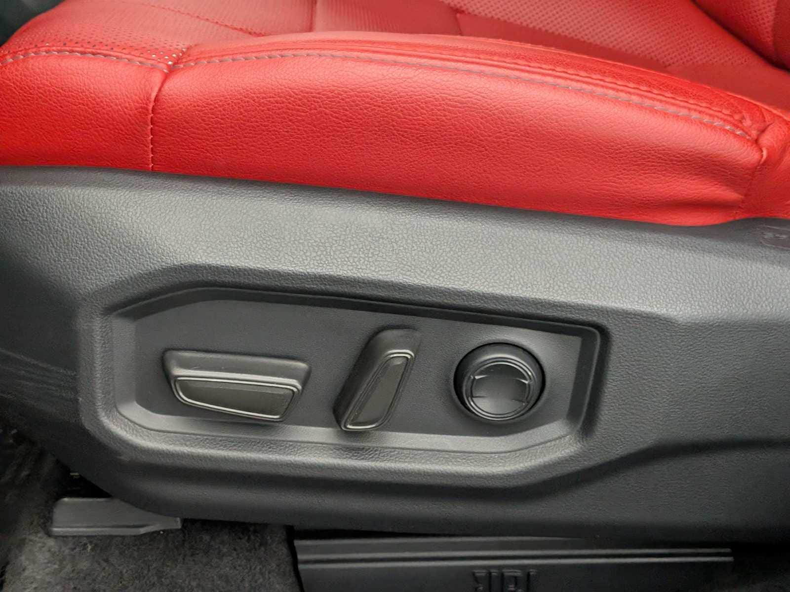 Thumbnail: 2024 Toyota Sequoia - 18