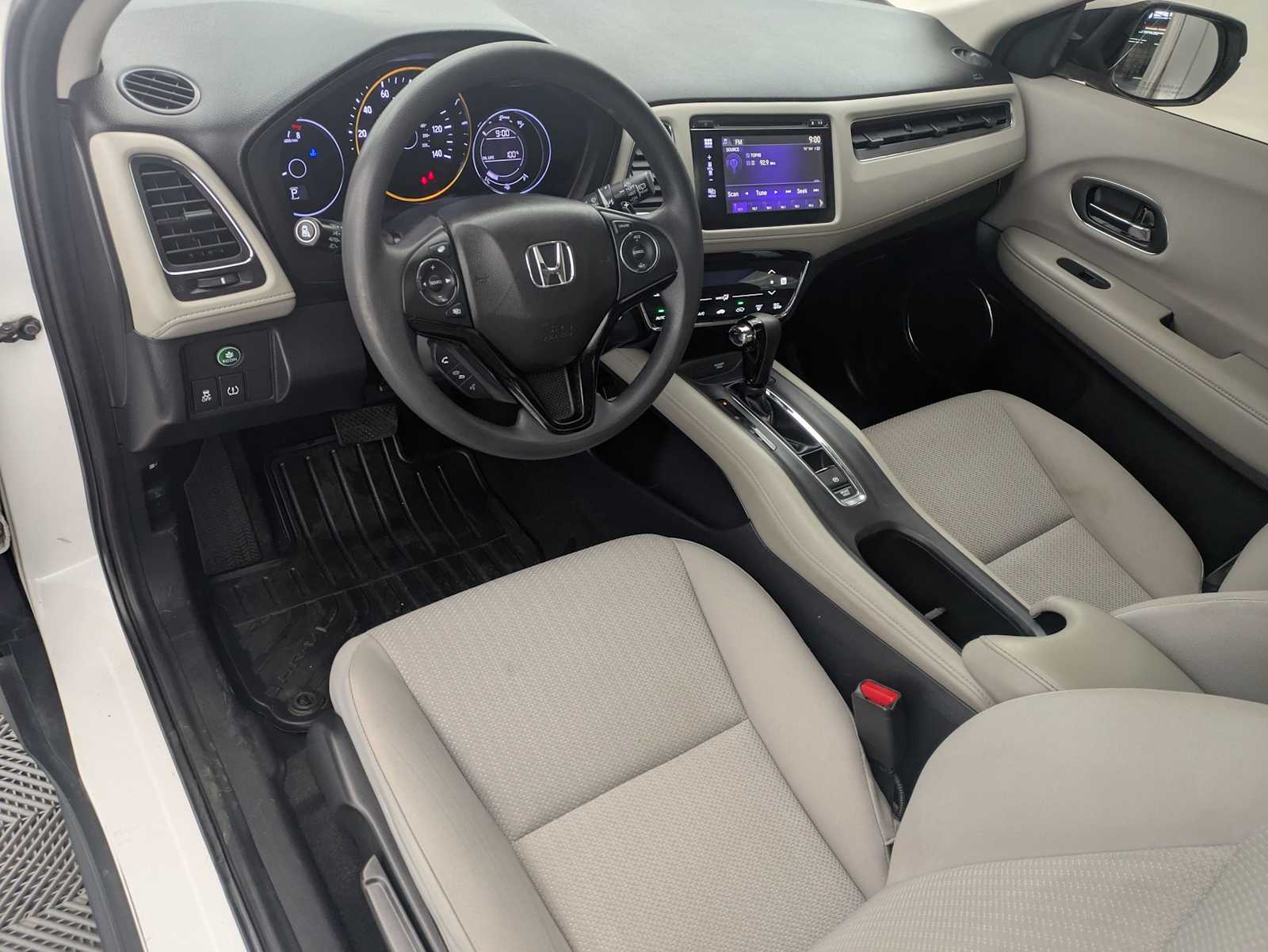 Thumbnail: 2018 Honda HR-V - 2