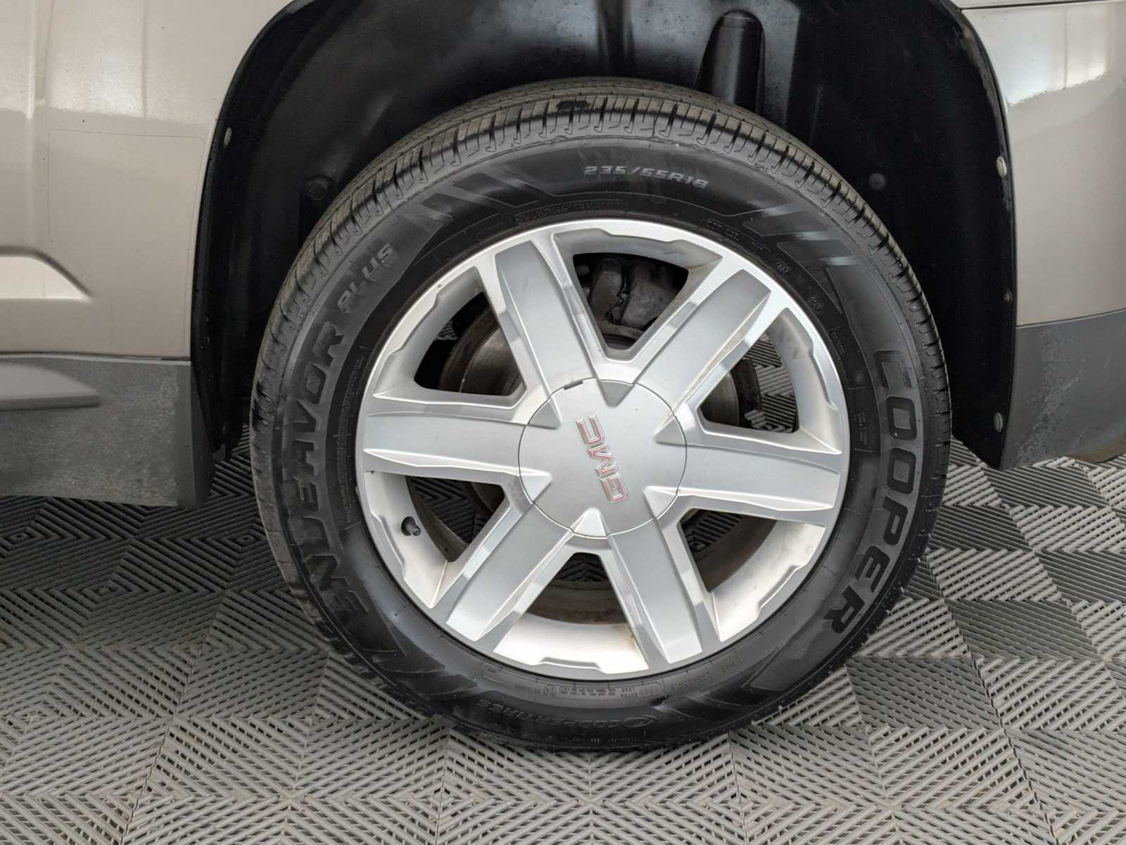 Thumbnail: 2012 GMC Terrain - 15