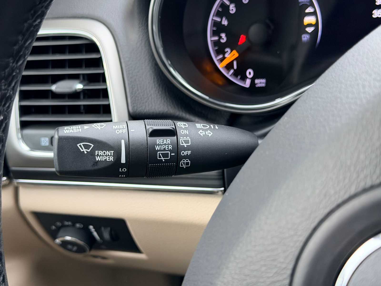 Thumbnail: 2021 Jeep Grand Cherokee - 27