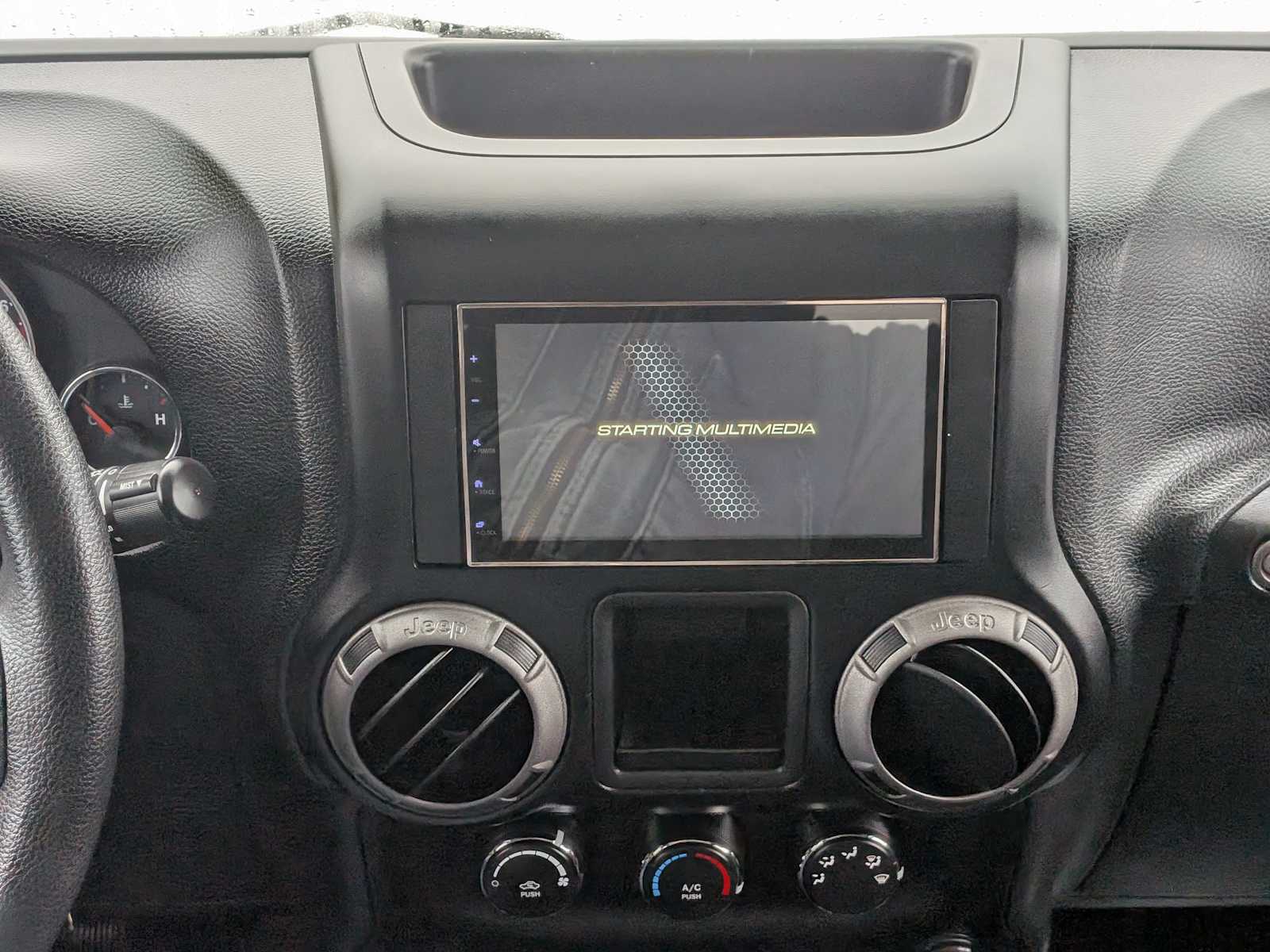 Thumbnail: 2013 Jeep Wrangler - 25