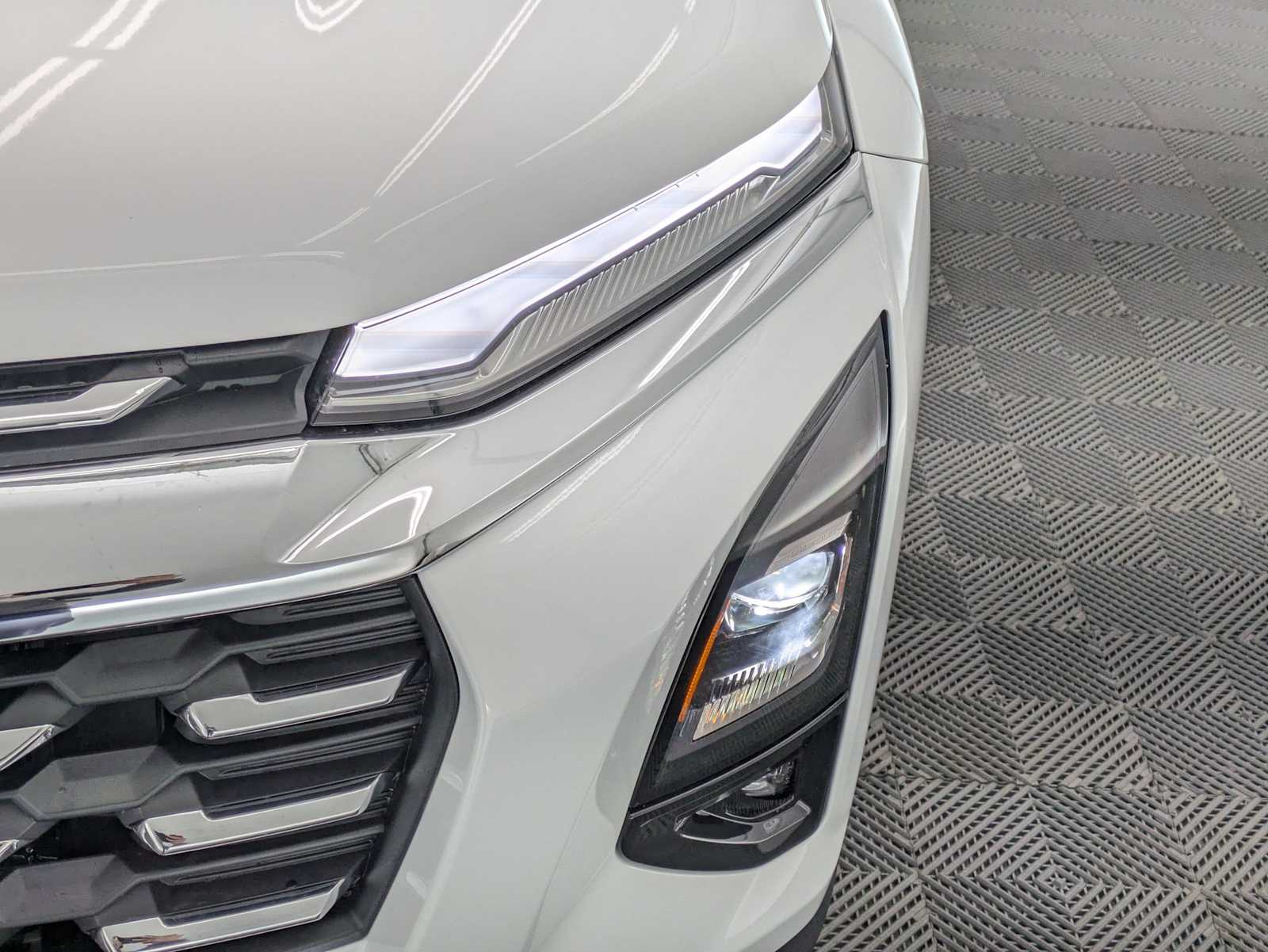 Thumbnail: 2026 Chevrolet Equinox - 10