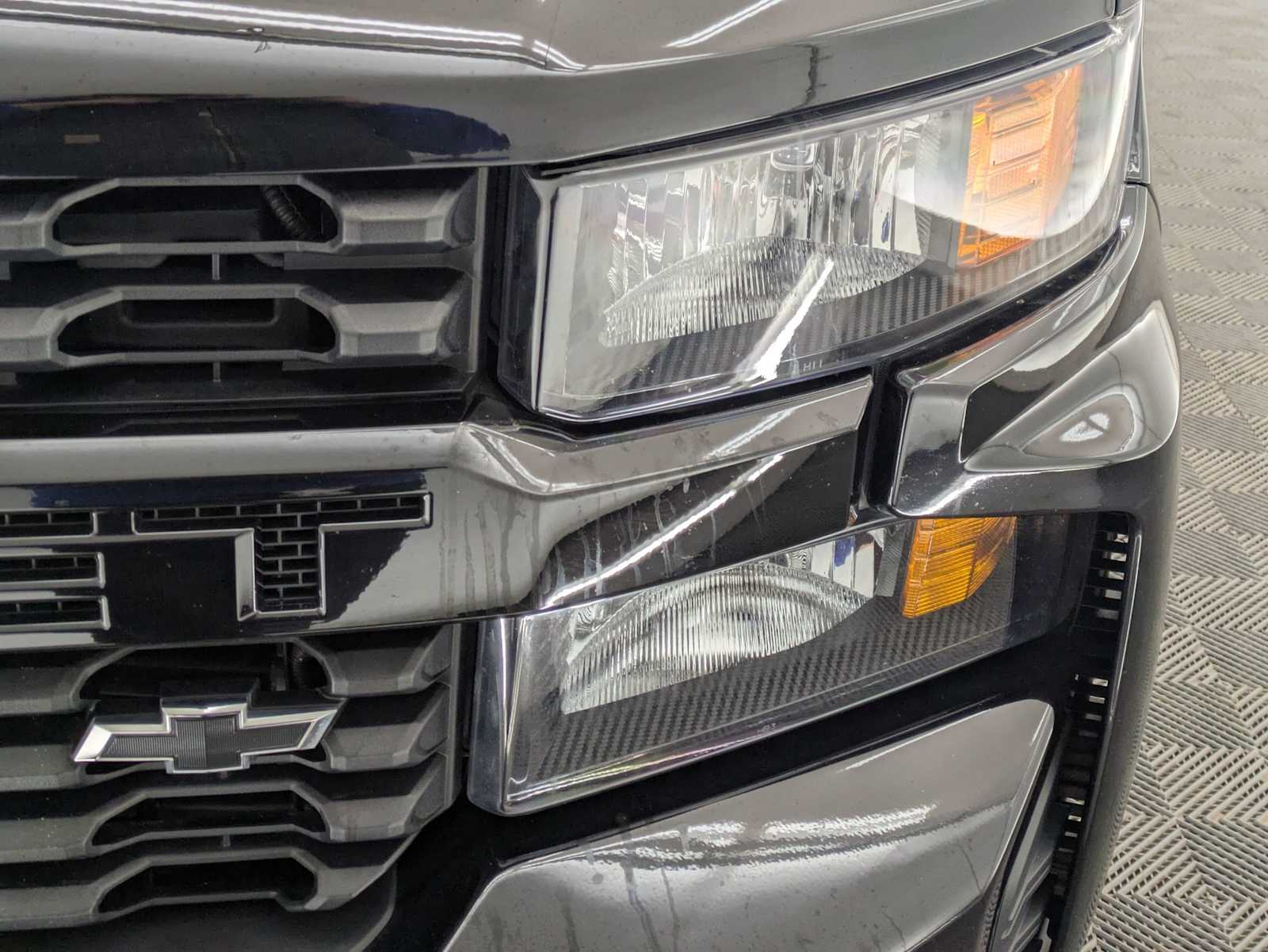 Thumbnail: 2021 Chevrolet Silverado 1500 - 10