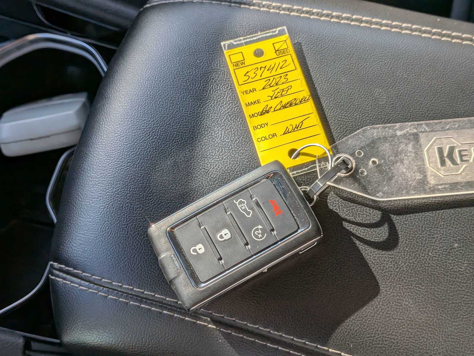 Thumbnail: 2023 Jeep Grand Cherokee - 34