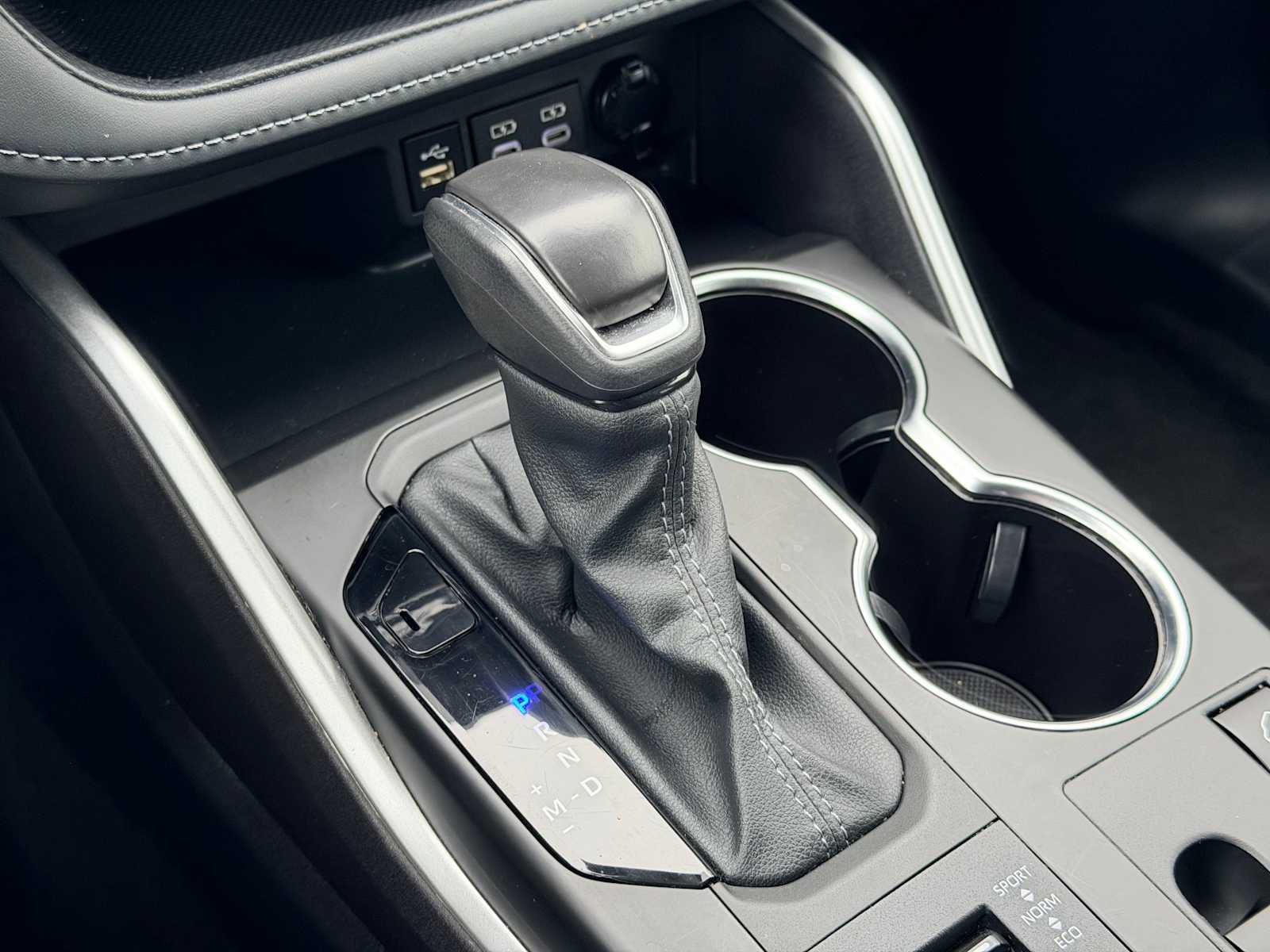 Thumbnail: 2024 Toyota Highlander - 30