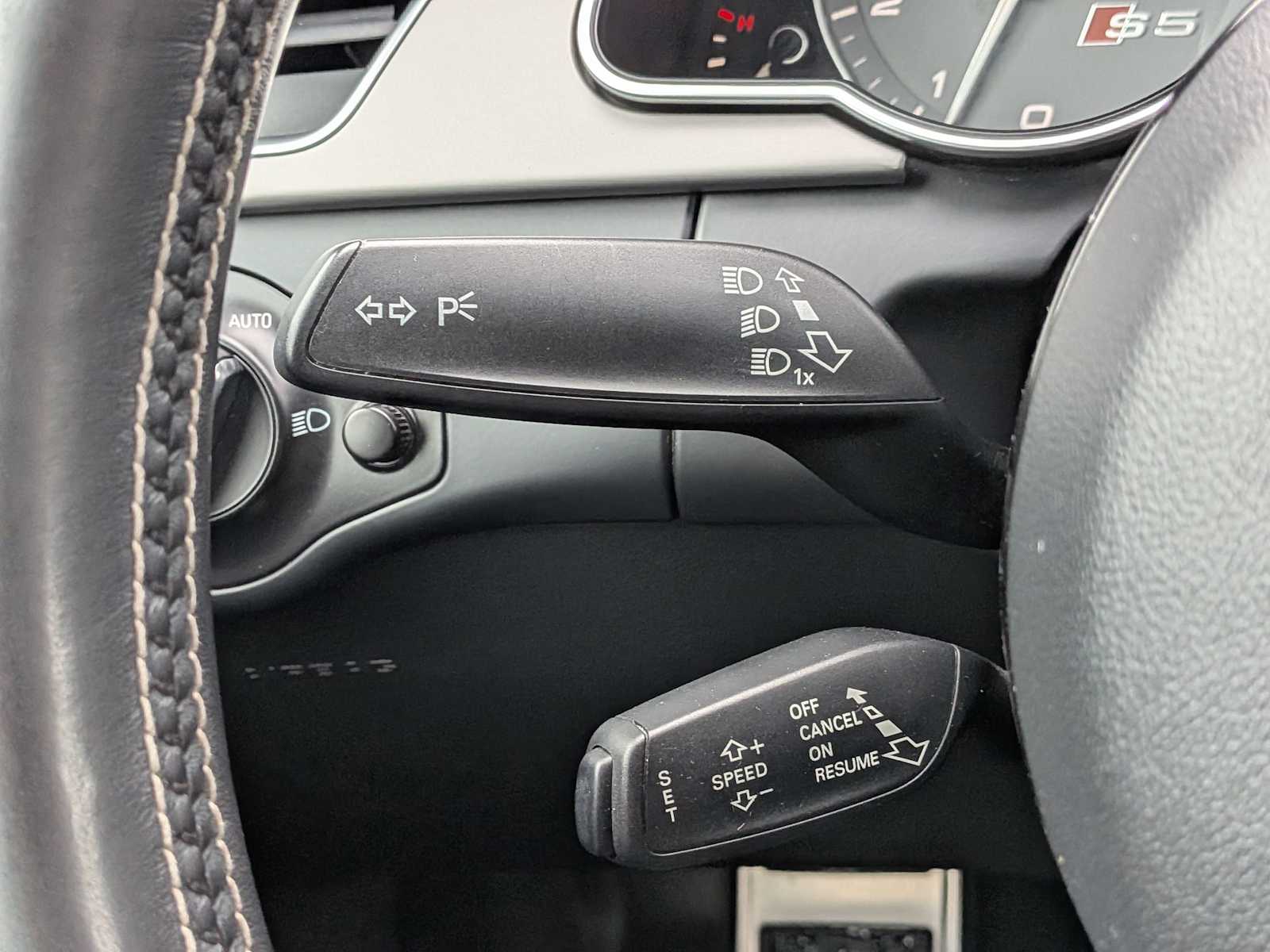 Thumbnail: 2015 Audi S5 - 25