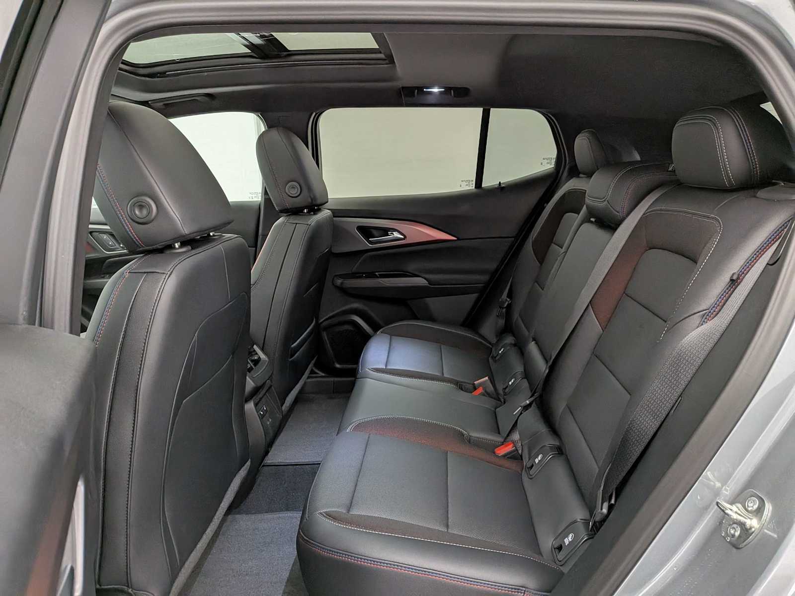 Thumbnail: 2026 Chevrolet Equinox - 21