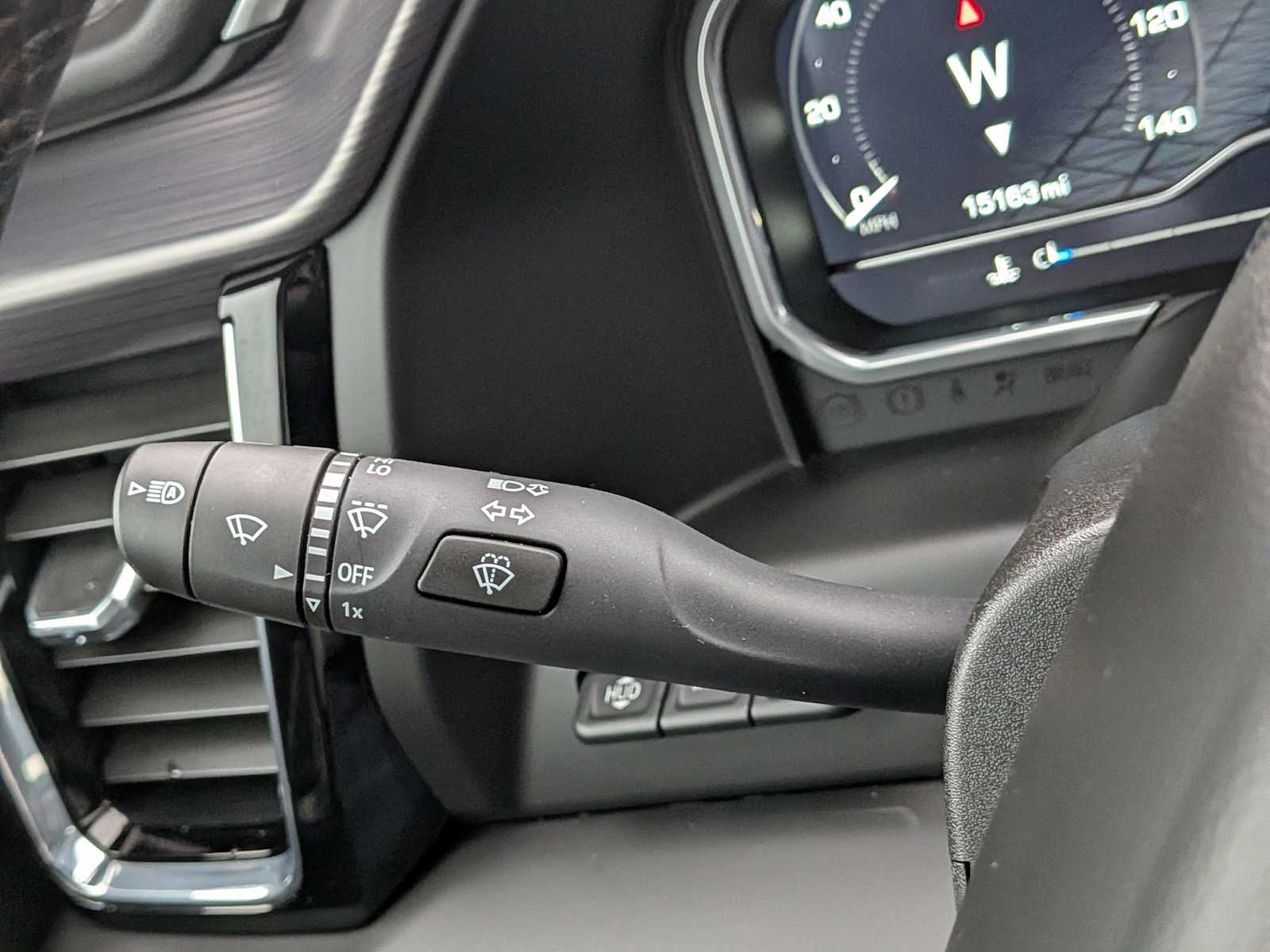 Thumbnail: 2024 GMC Sierra 2500 - 28