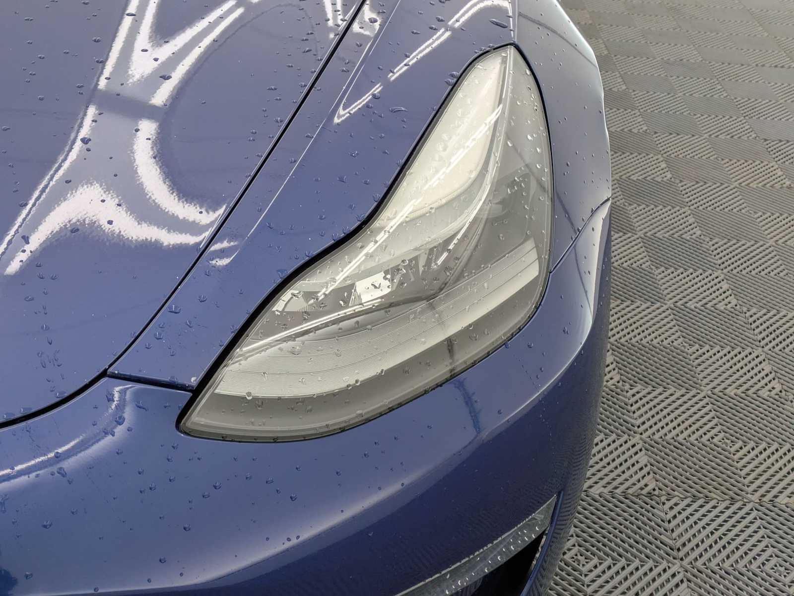 Thumbnail: 2022 Tesla Model 3 - 10