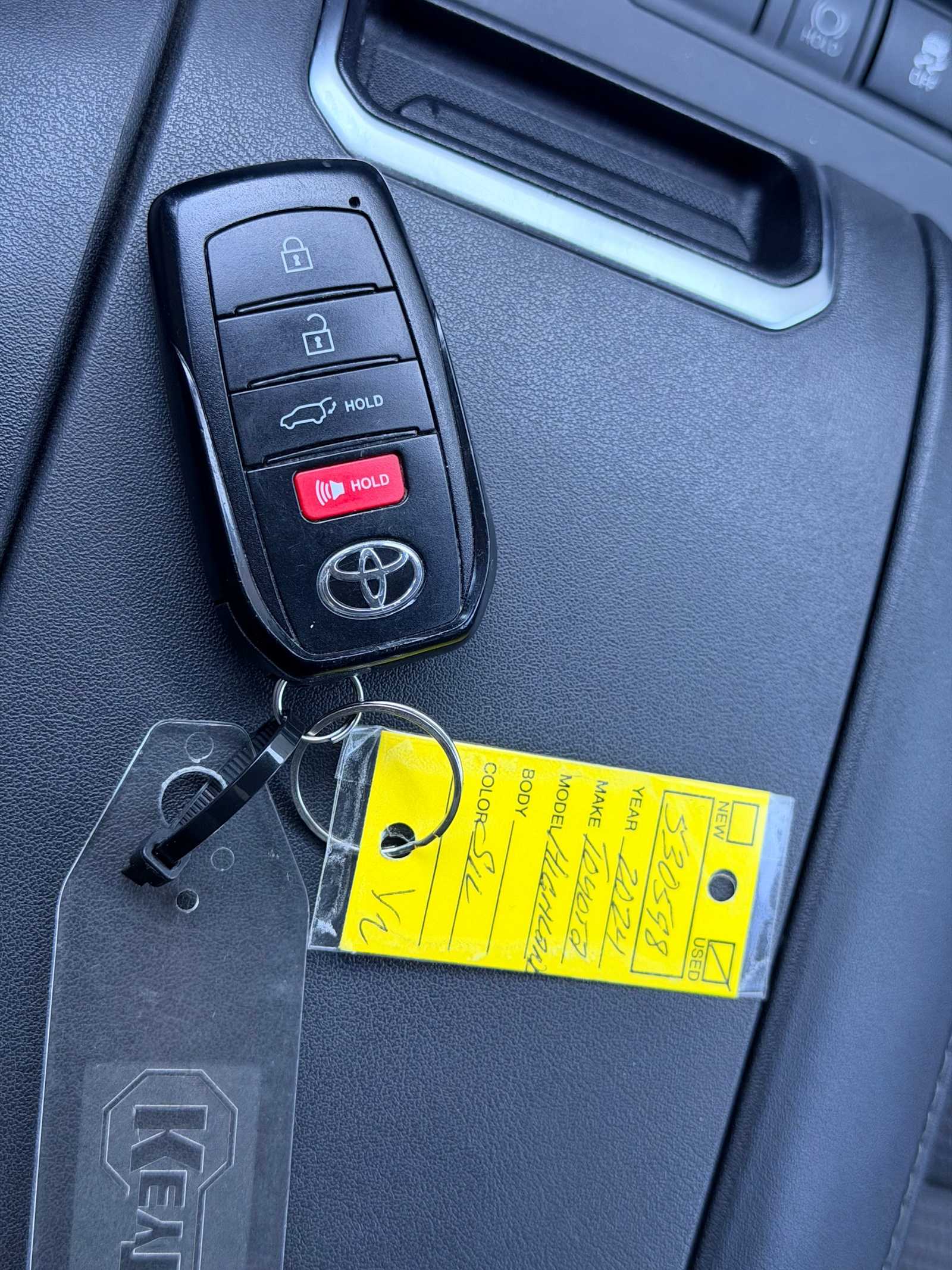 Thumbnail: 2024 Toyota Highlander - 34