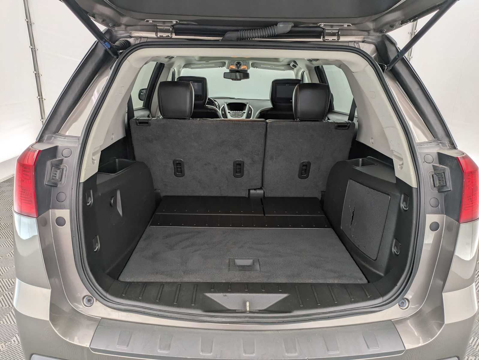 Thumbnail: 2012 GMC Terrain - 35