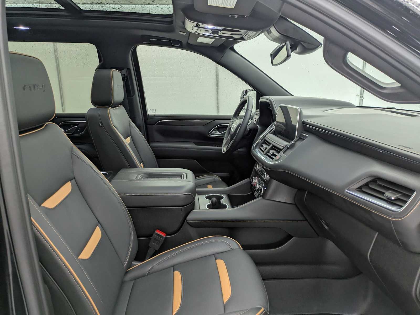 Thumbnail: 2024 GMC Yukon - 24