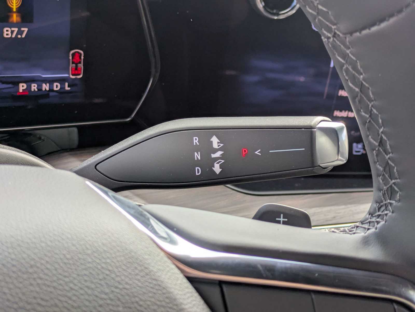 Thumbnail: 2025 Chevrolet Suburban - 32