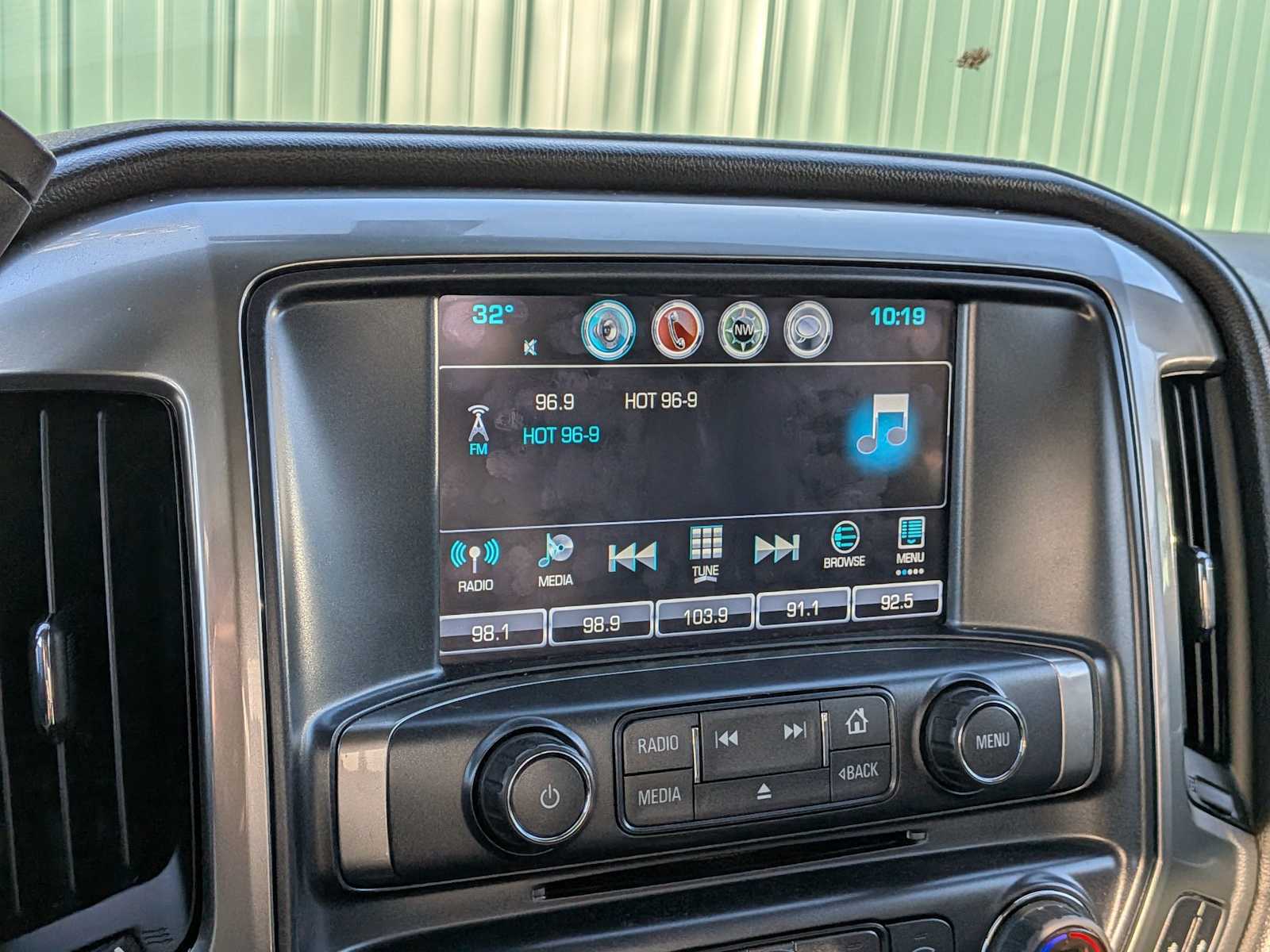 Thumbnail: 2019 Chevrolet Silverado 2500 - 32