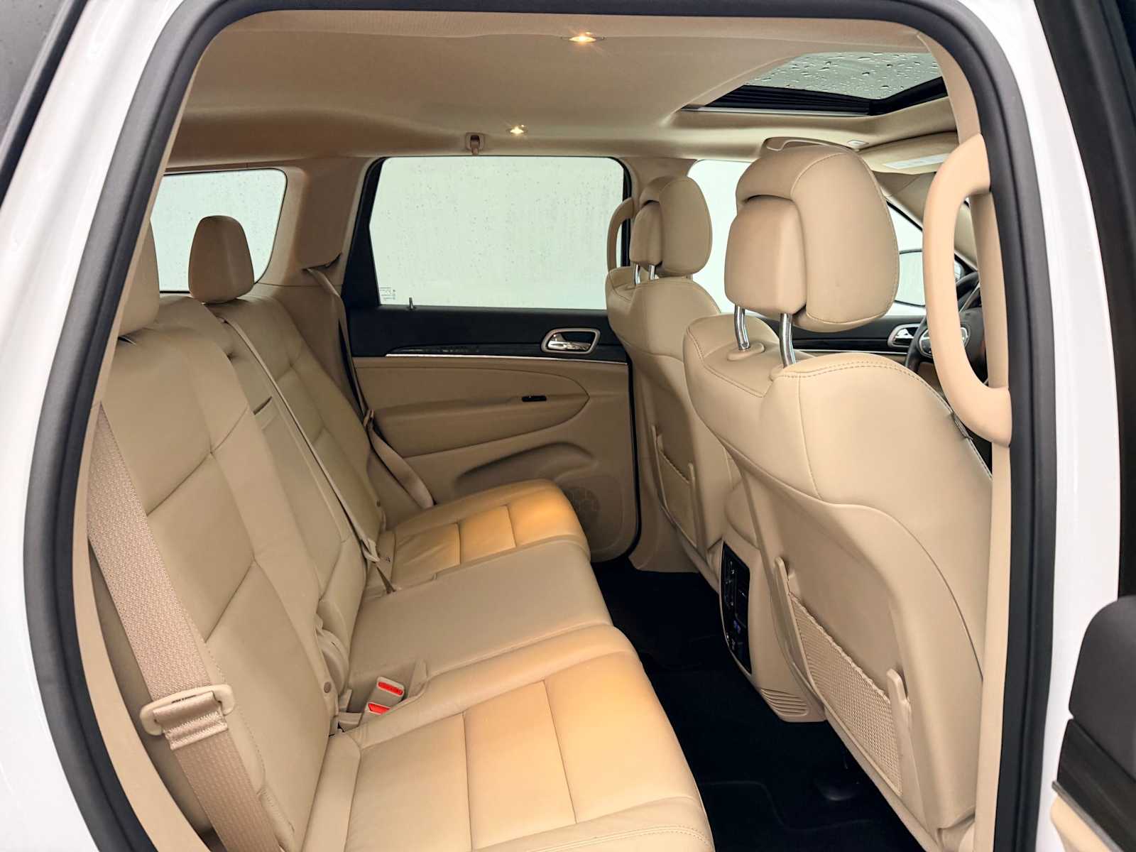 Thumbnail: 2021 Jeep Grand Cherokee - 22