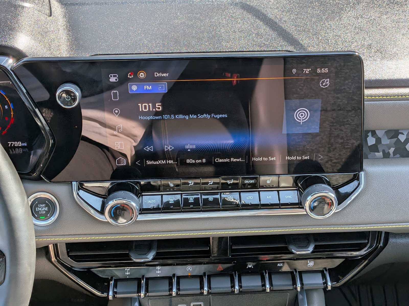 Thumbnail: 2024 Chevrolet Colorado - 30