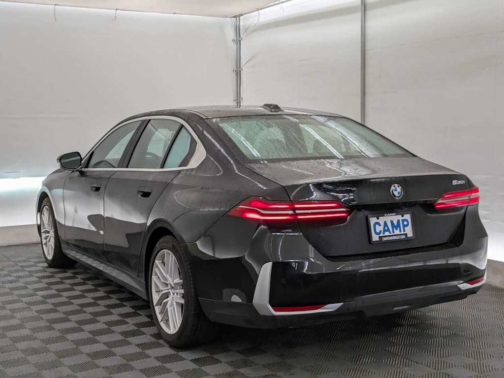 Used 2024 BMW 530i Sedan
