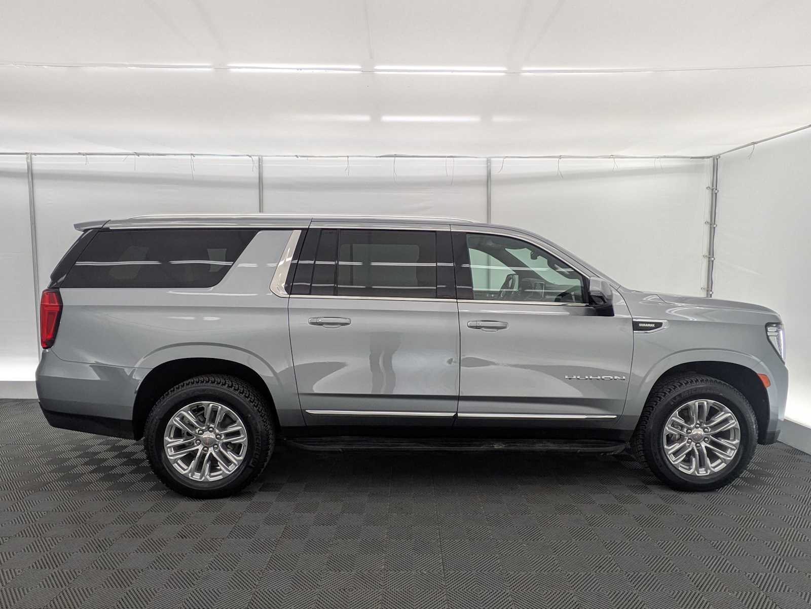 Thumbnail: 2024 GMC Yukon XL - 7