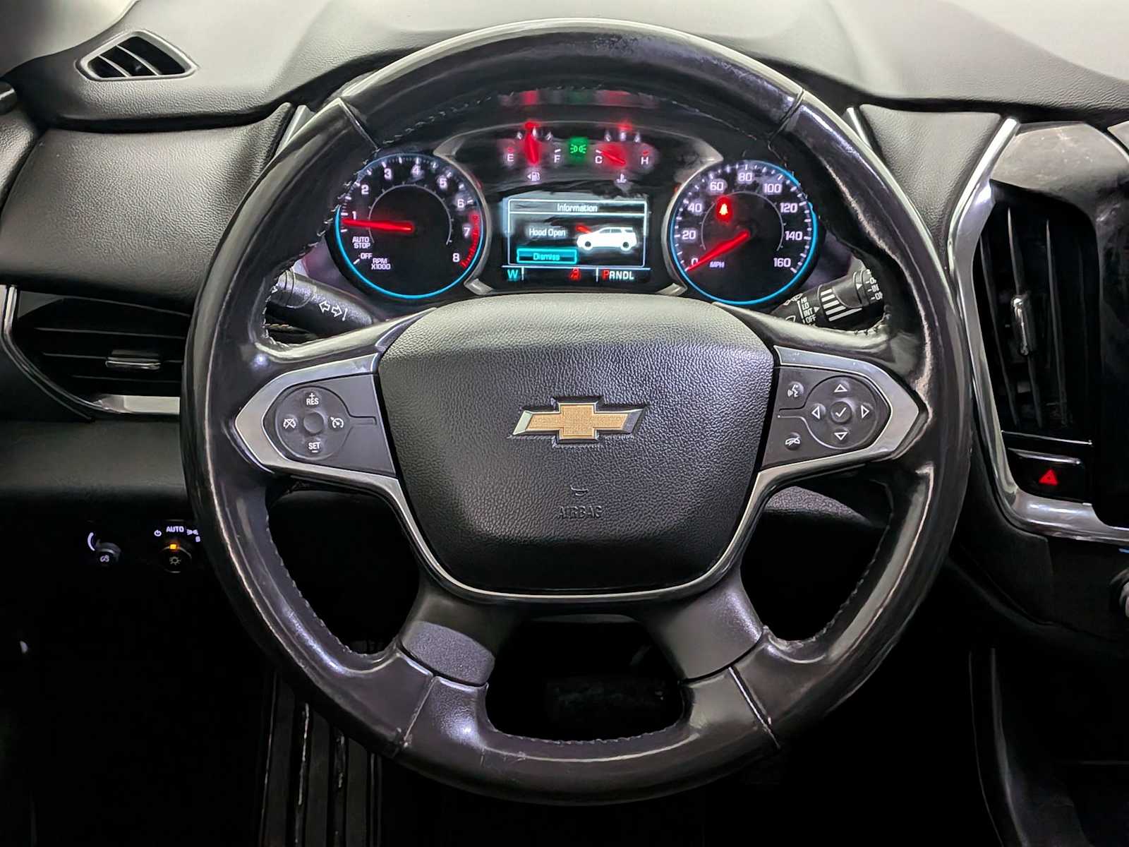 Thumbnail: 2018 Chevrolet Traverse - 22