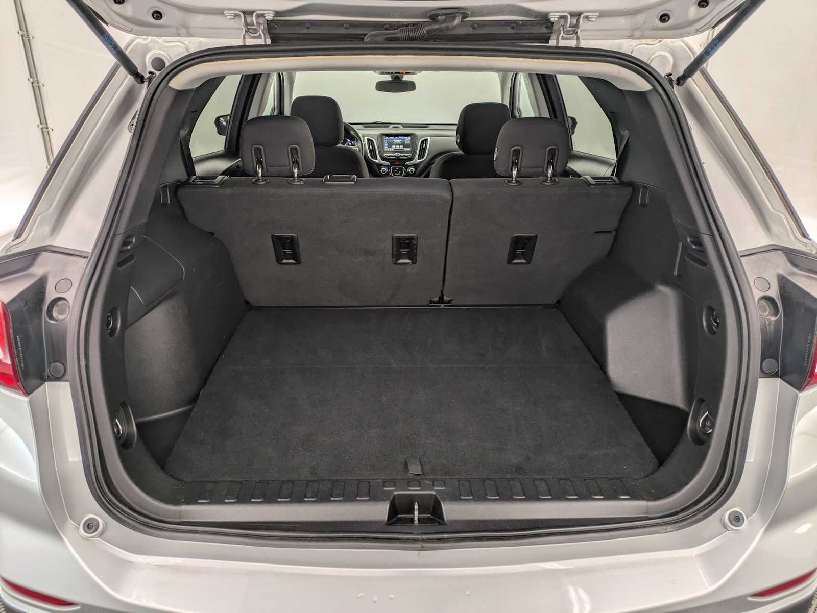 Thumbnail: 2019 Chevrolet Equinox - 33