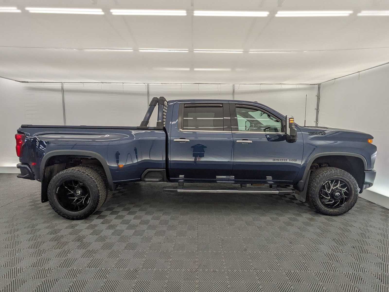 Thumbnail: 2022 Chevrolet Silverado 3500 - 7