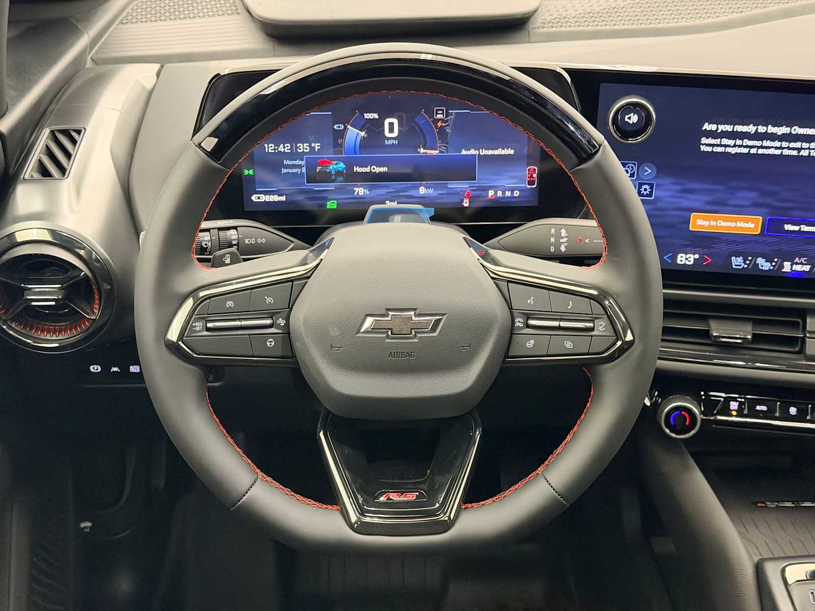 Thumbnail: 2026 Chevrolet Equinox - 24