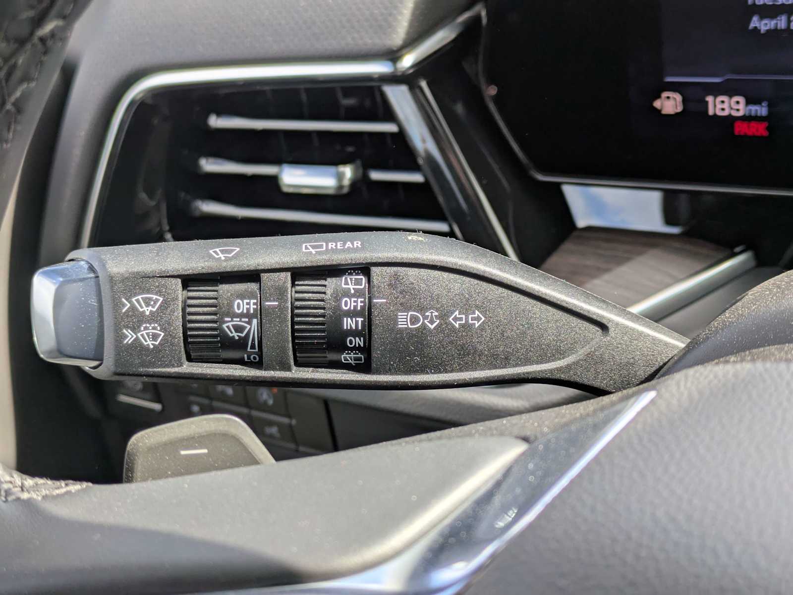 Thumbnail: 2025 Chevrolet Suburban - 28