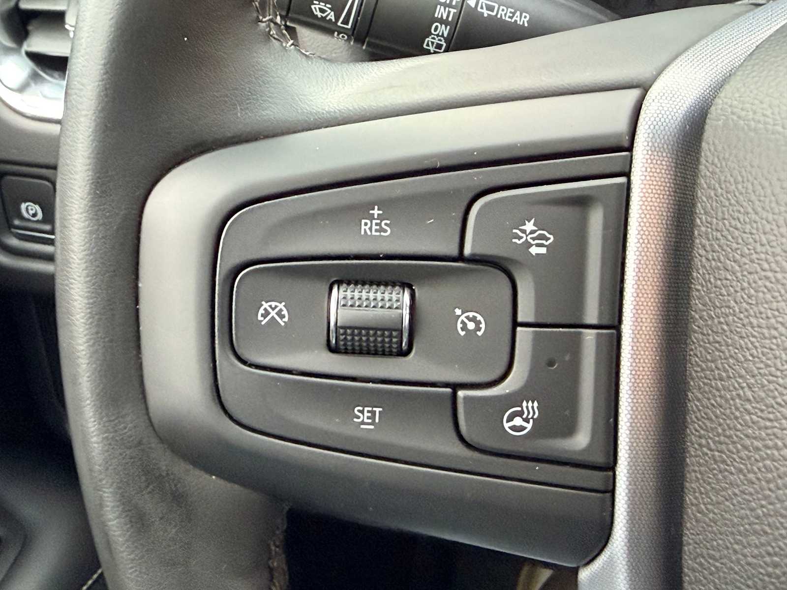 Thumbnail: 2024 GMC Yukon - 24