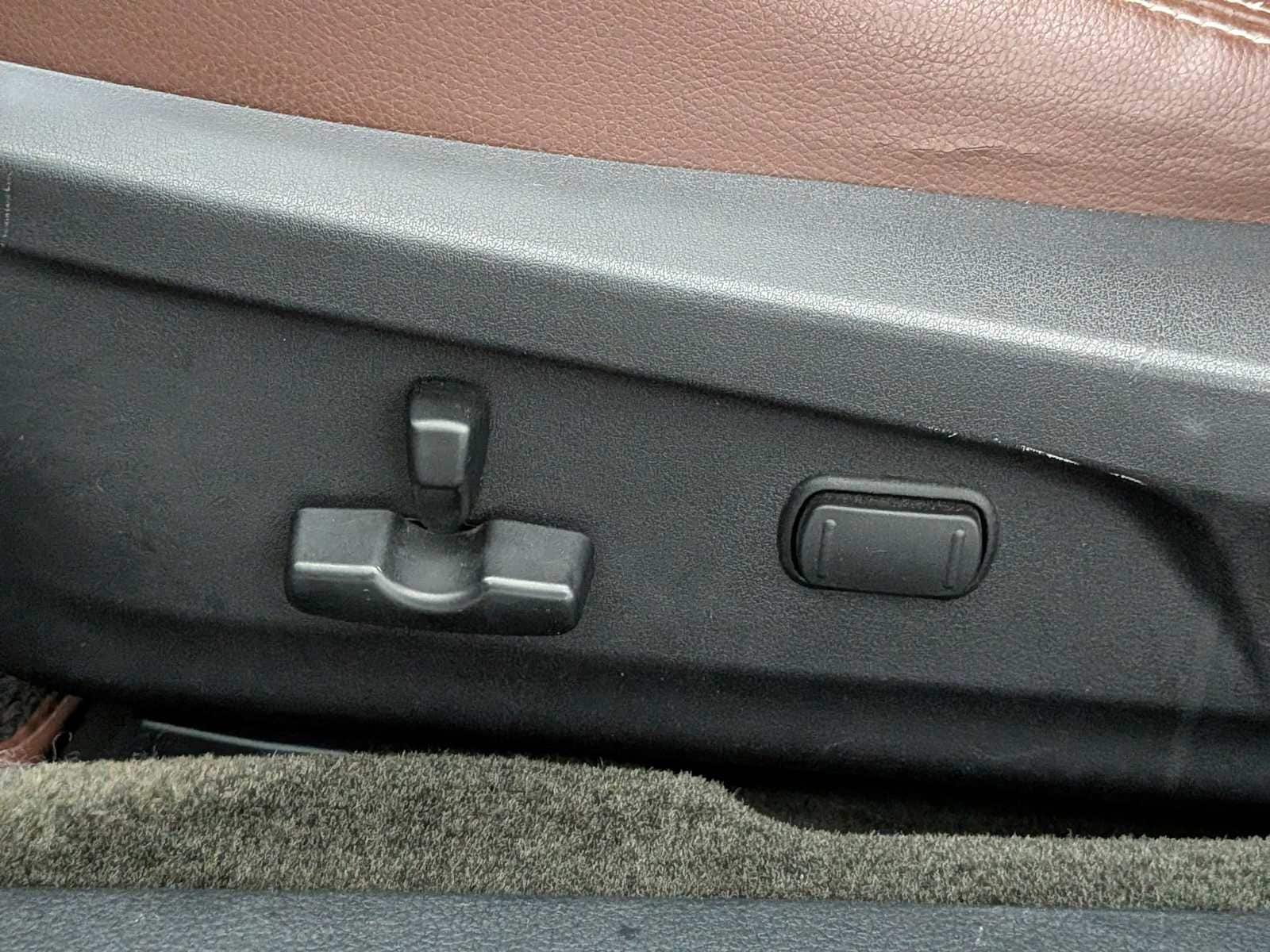 Thumbnail: 2013 Subaru Outback - 19