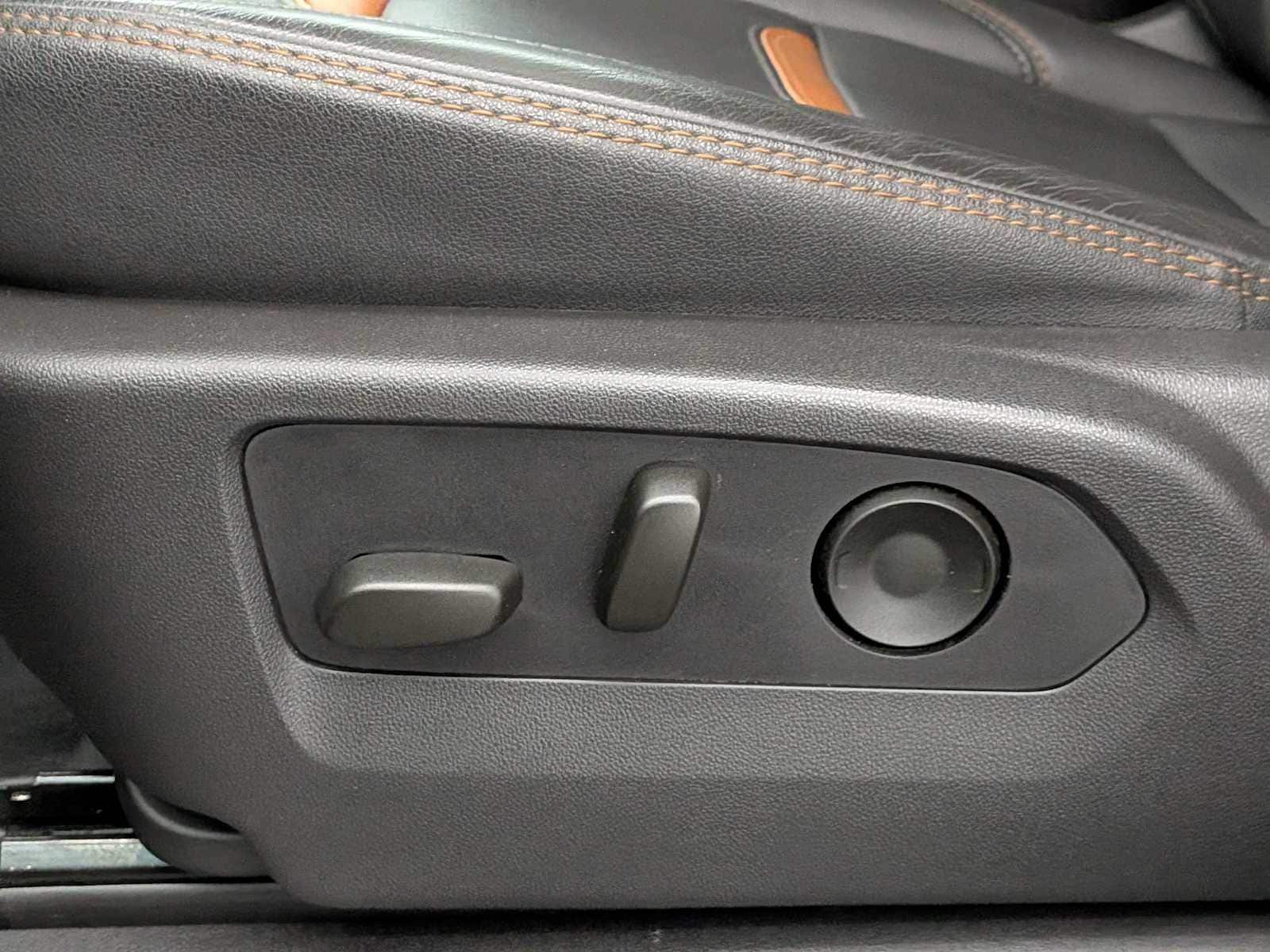 Thumbnail: 2024 GMC Sierra 1500 - 19