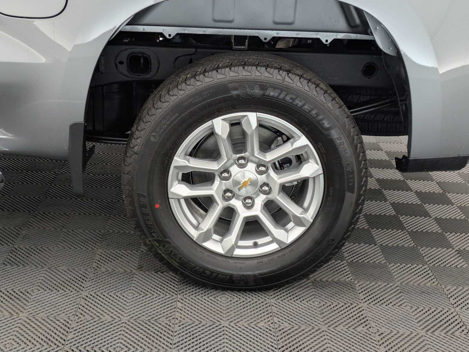 Thumbnail: 2026 Chevrolet Silverado 1500 - 16