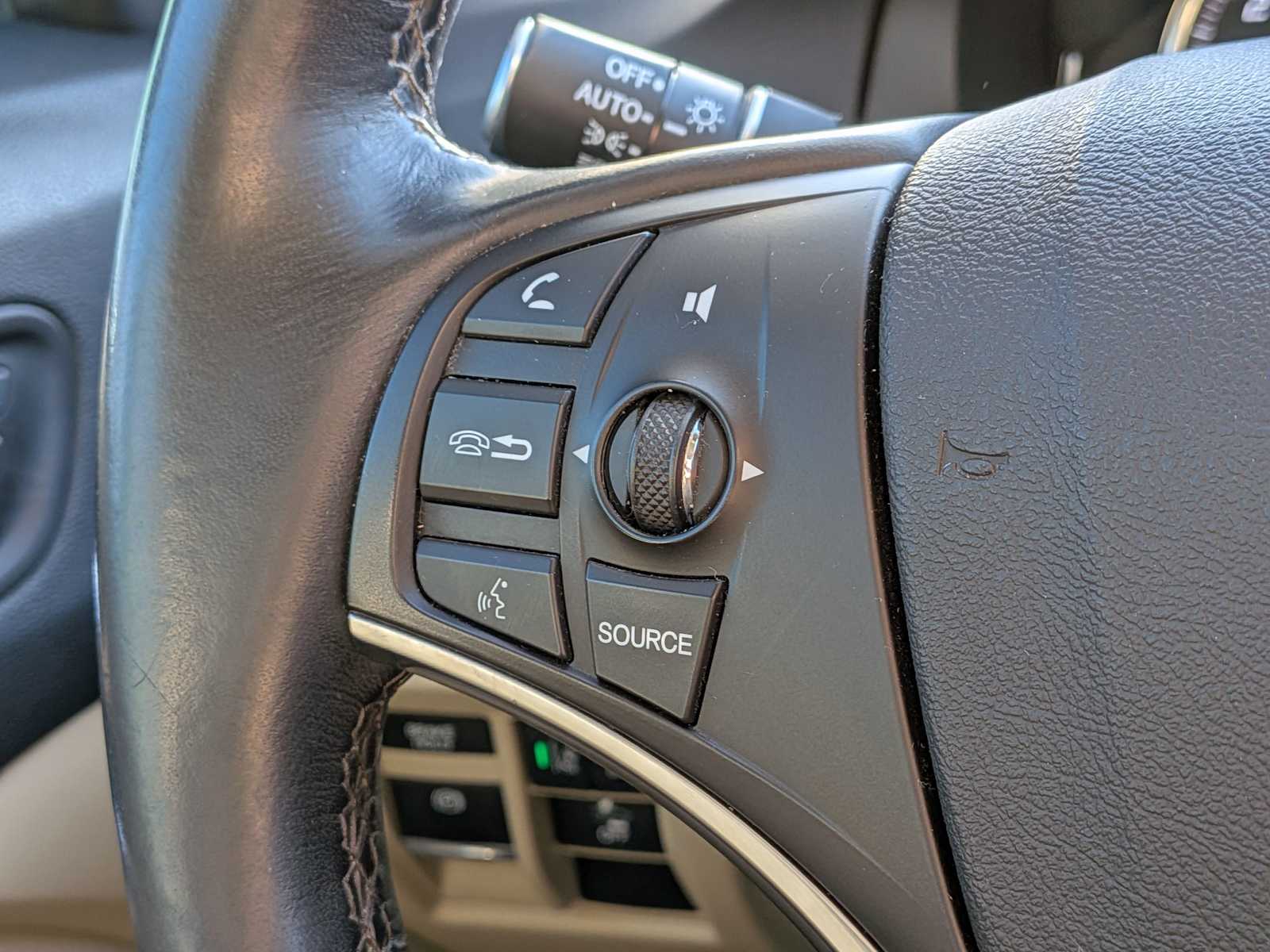 Thumbnail: 2018 Acura MDX - 24