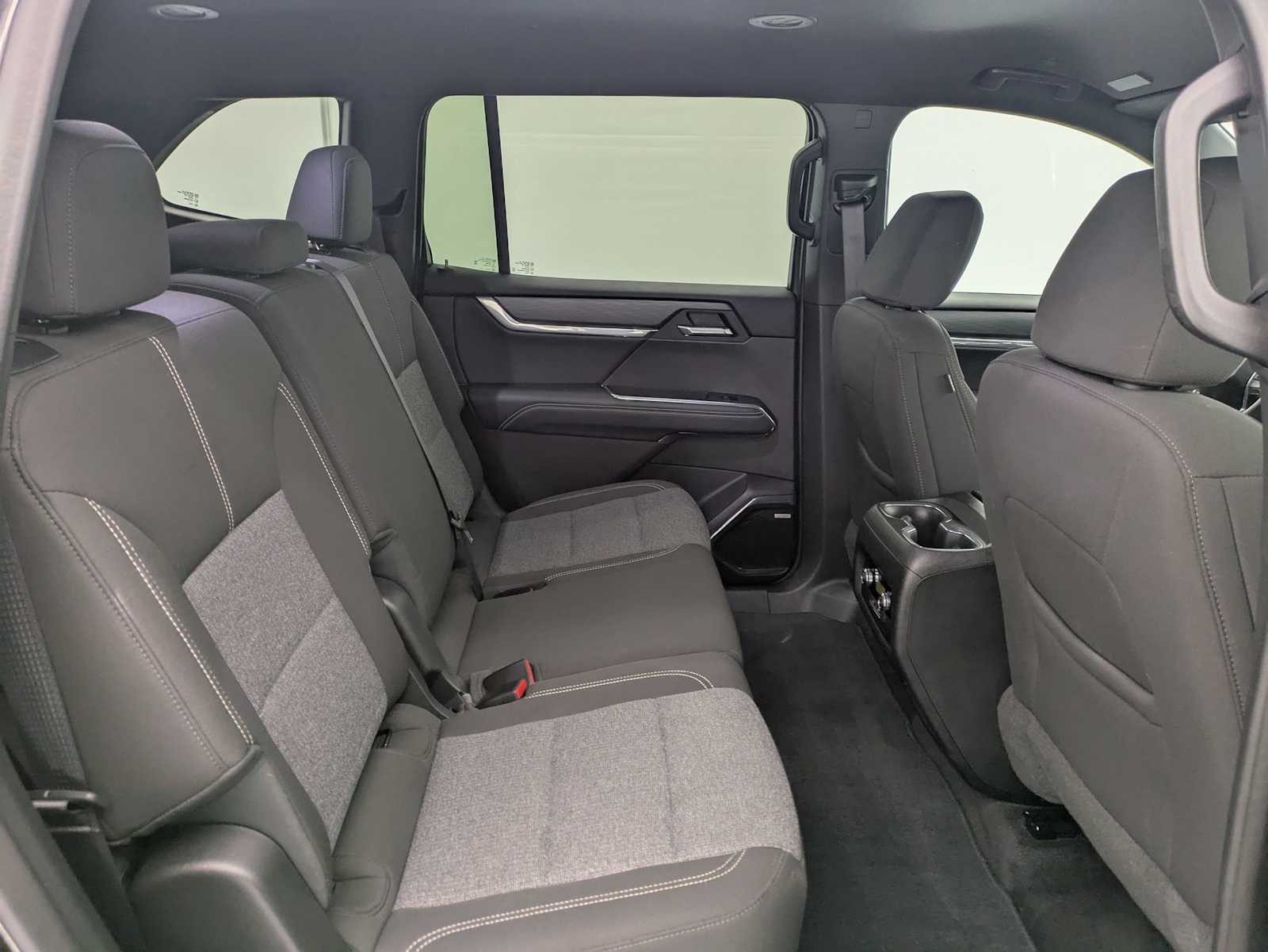 Thumbnail: 2025 GMC Acadia - 21