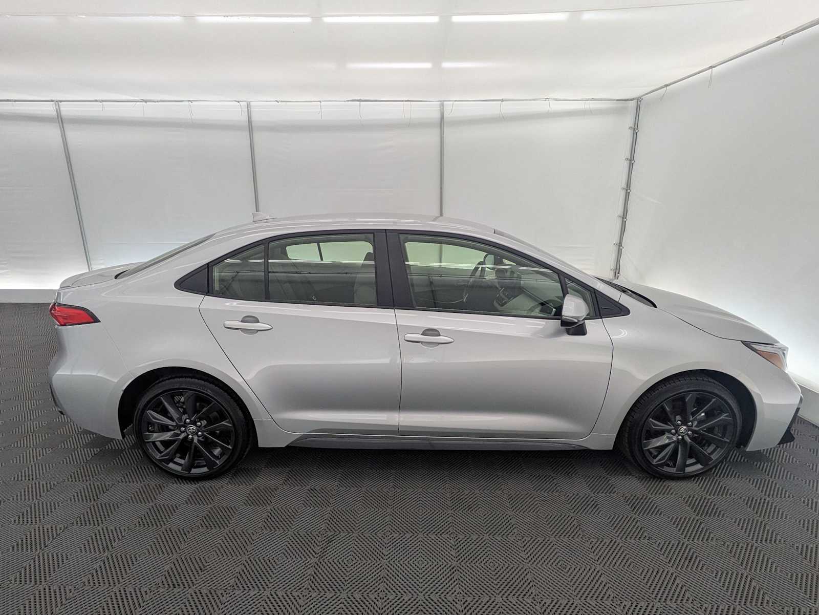 Thumbnail: 2025 Toyota Corolla - 7