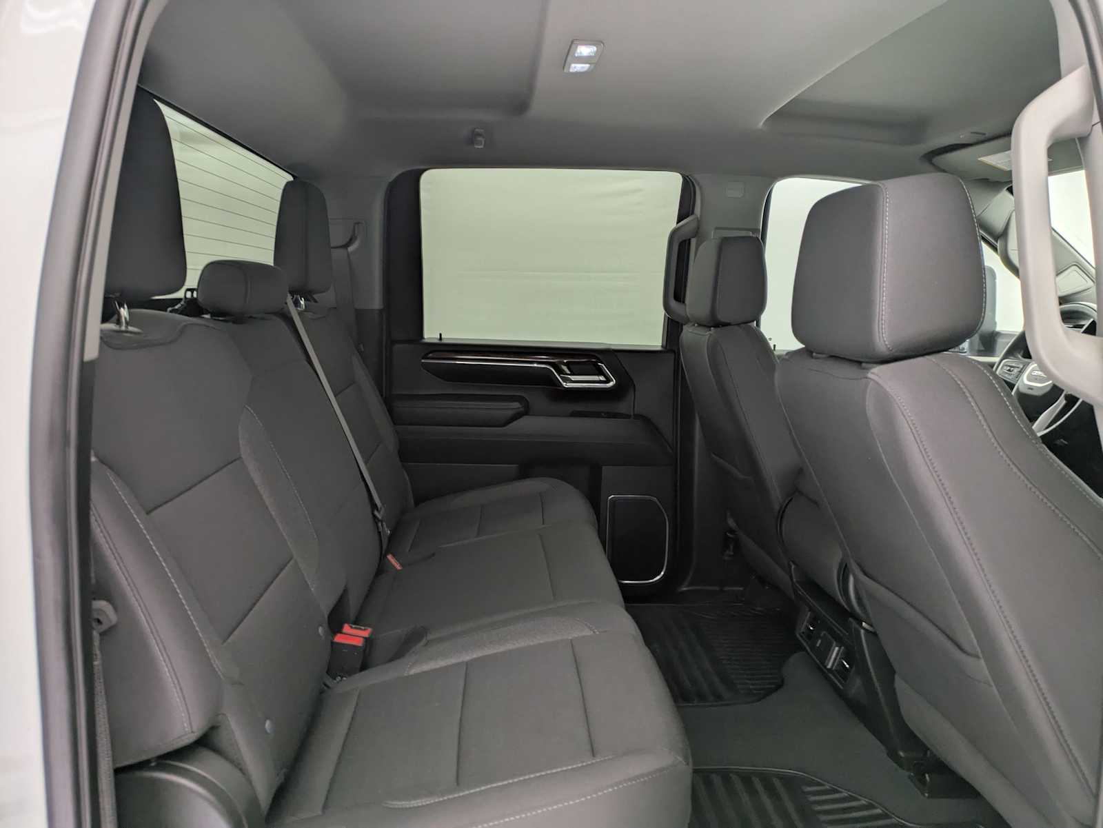 Thumbnail: 2024 GMC Sierra 3500 - 22