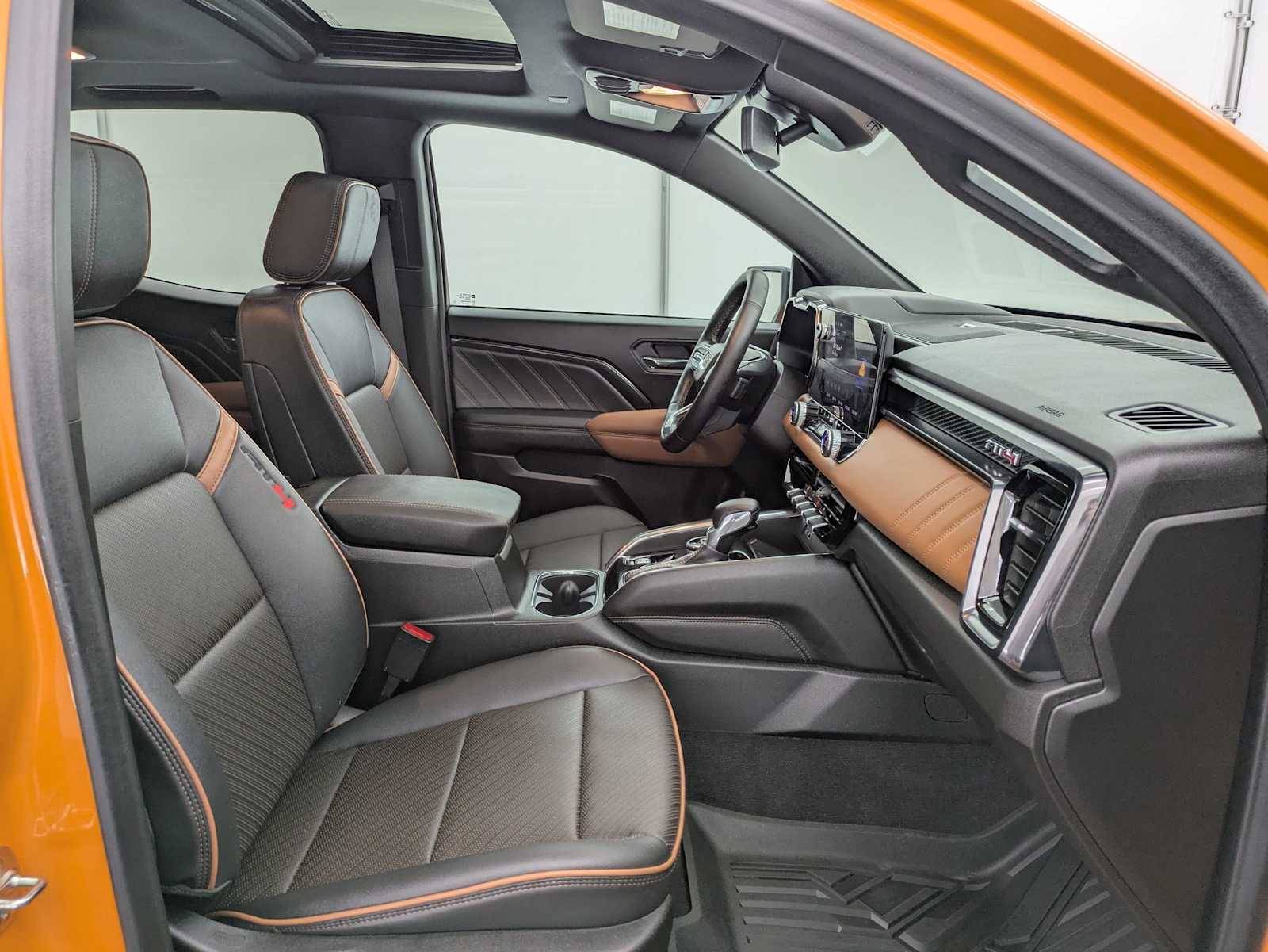 Thumbnail: 2026 GMC Canyon - 22