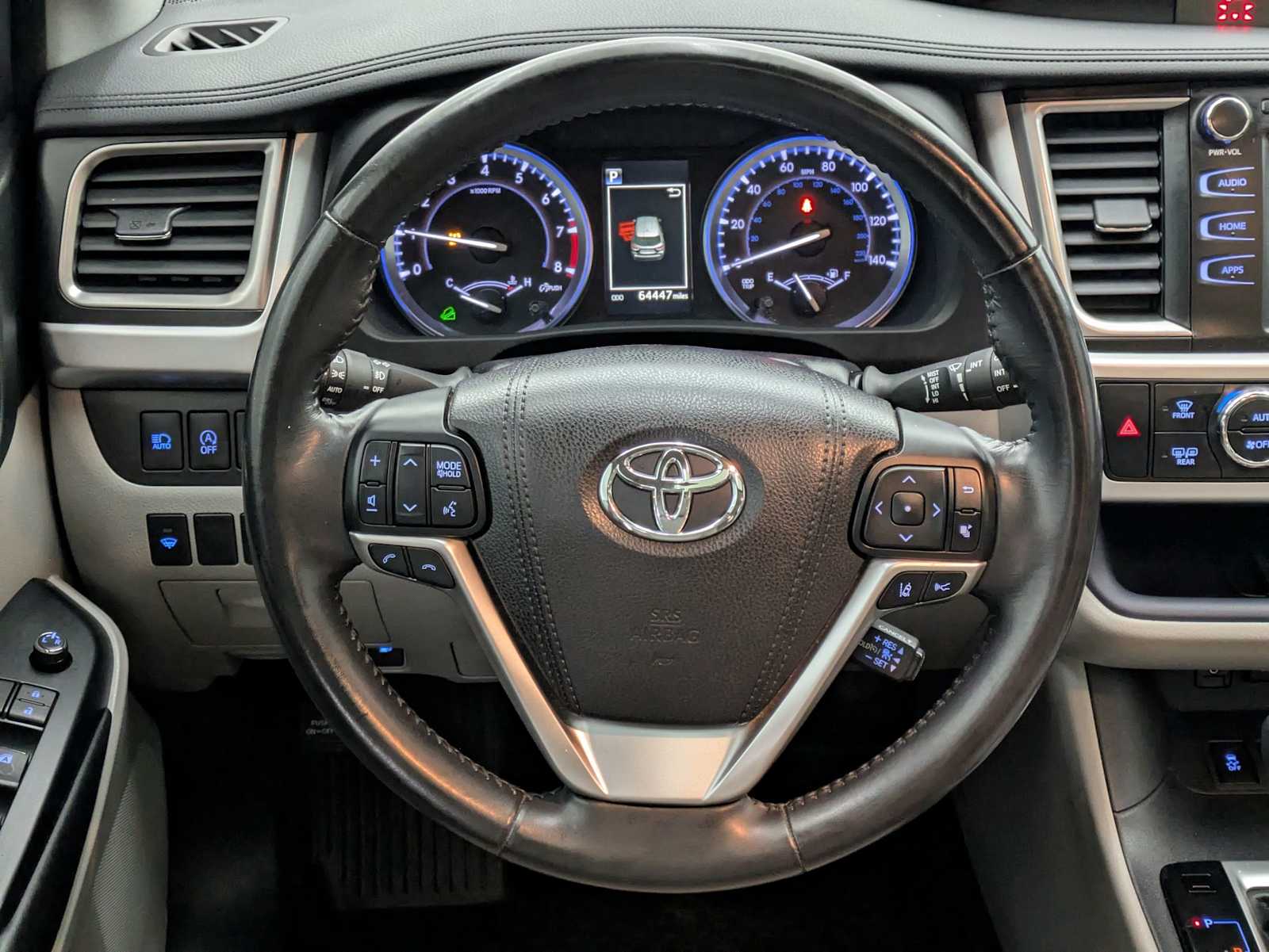 Thumbnail: 2018 Toyota Highlander - 23