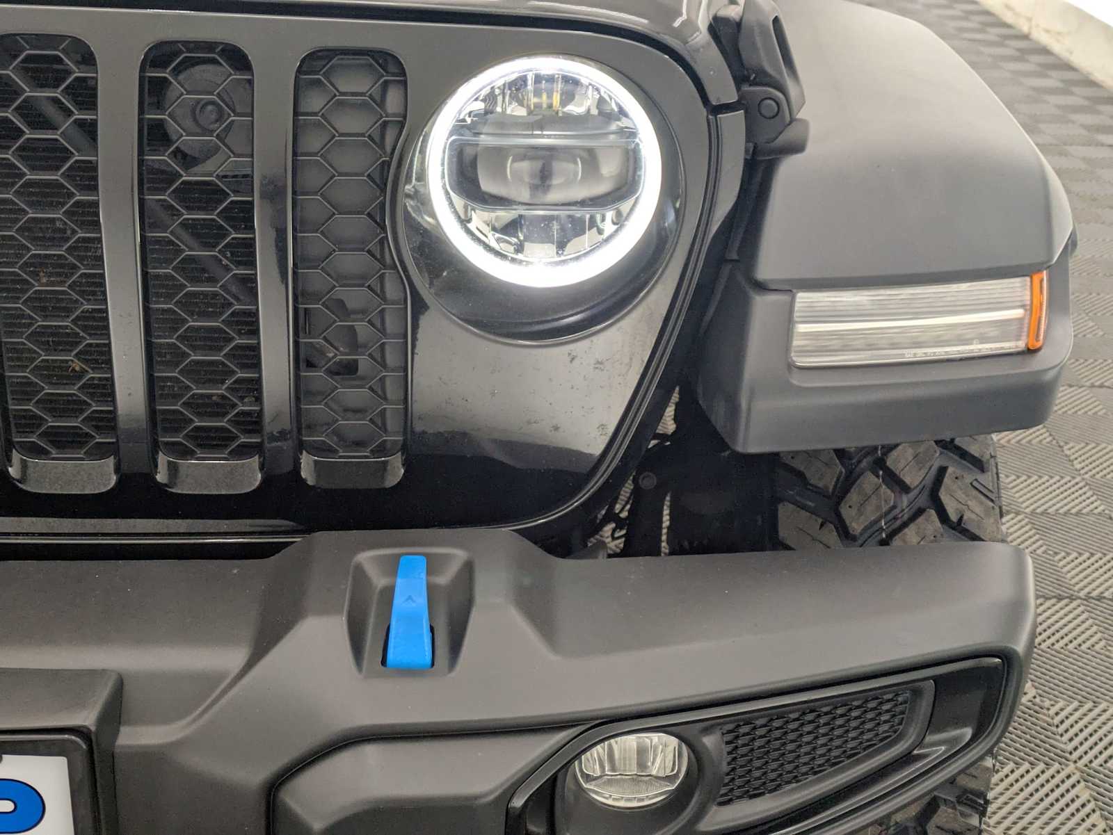 Thumbnail: 2023 Jeep Wrangler - 10