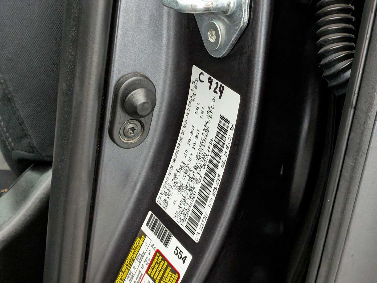 Thumbnail: 2021 Toyota Tacoma - 37