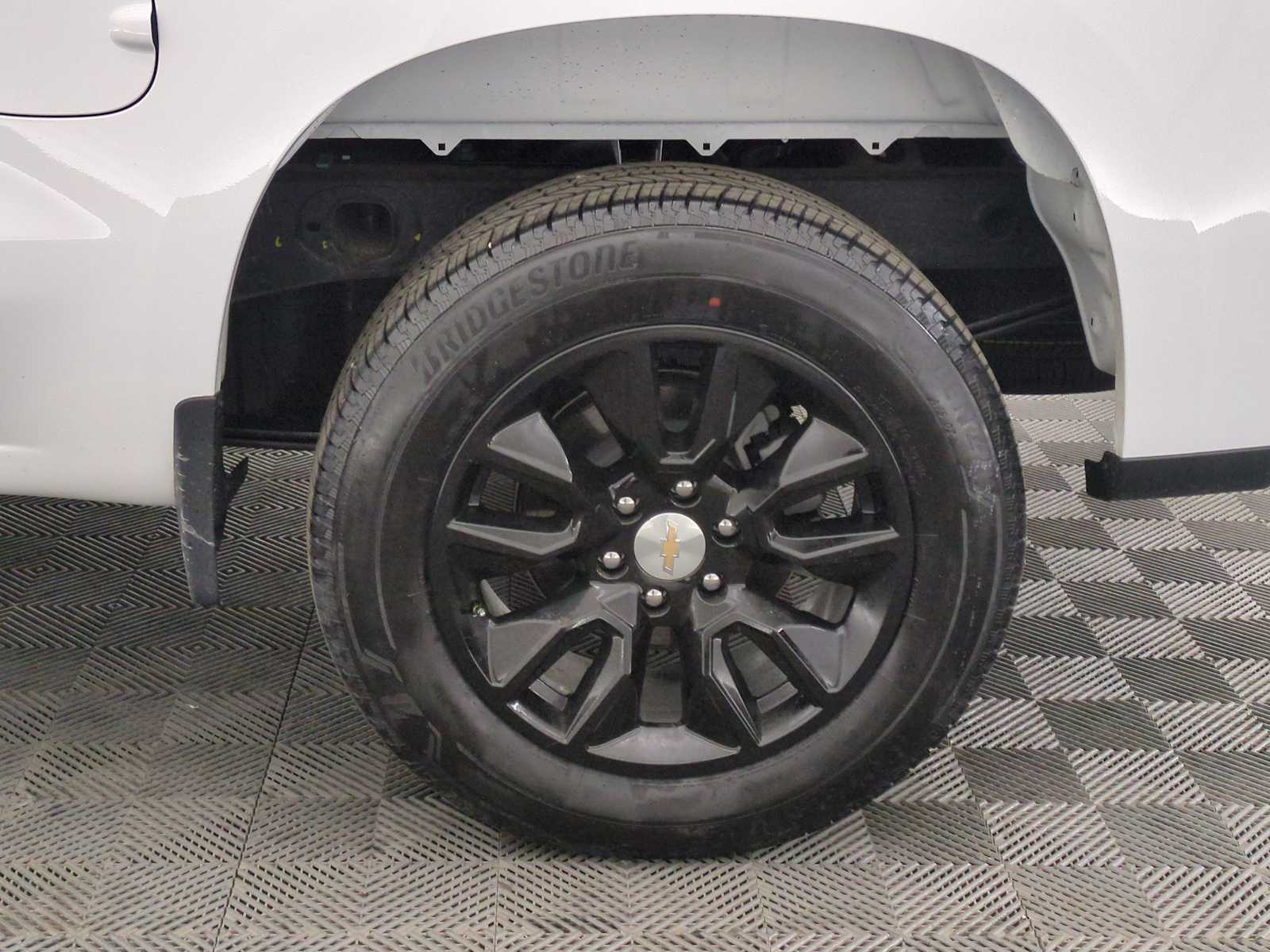 Thumbnail: 2025 Chevrolet Silverado 1500 - 12