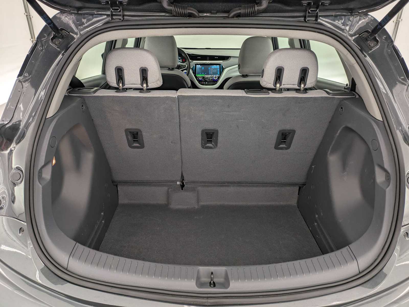 Thumbnail: 2020 Chevrolet Bolt EV - 32