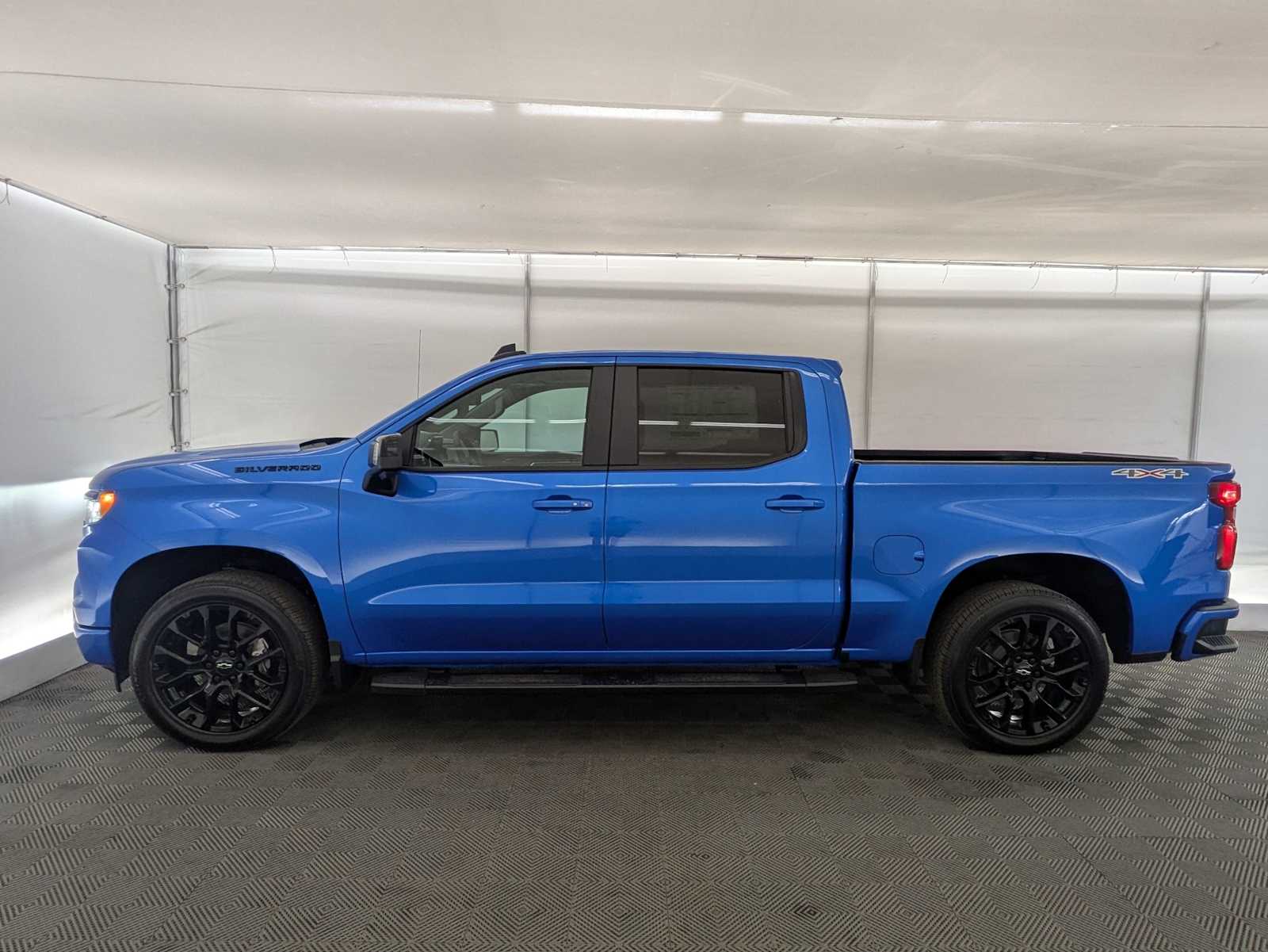 Thumbnail: 2025 Chevrolet Silverado 1500 - 3